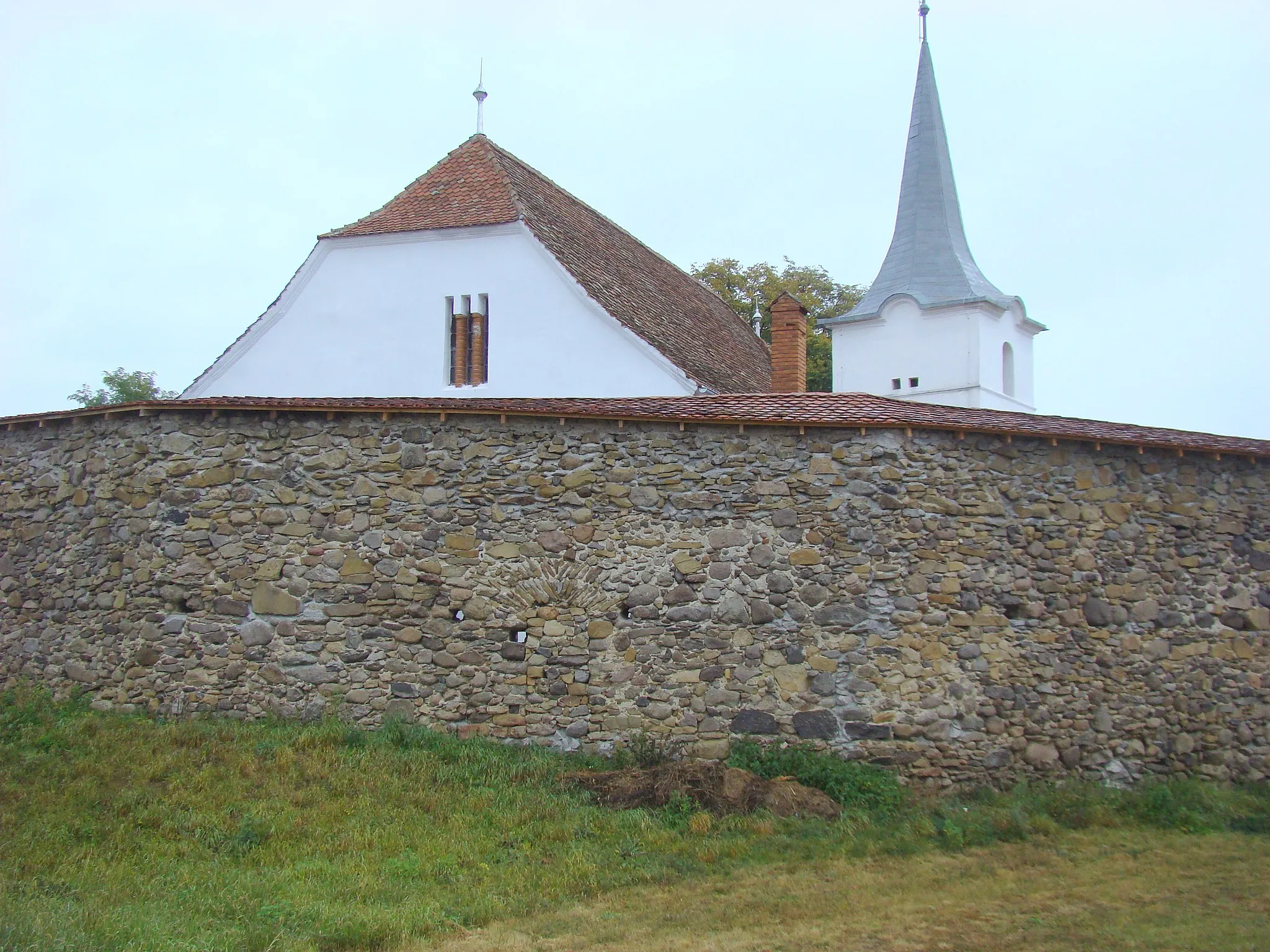 Photo showing: Biserica reformată sat Ghidfalău; comuna Ghidfalău 204 A sec. XIII - XVII, transf. 1787