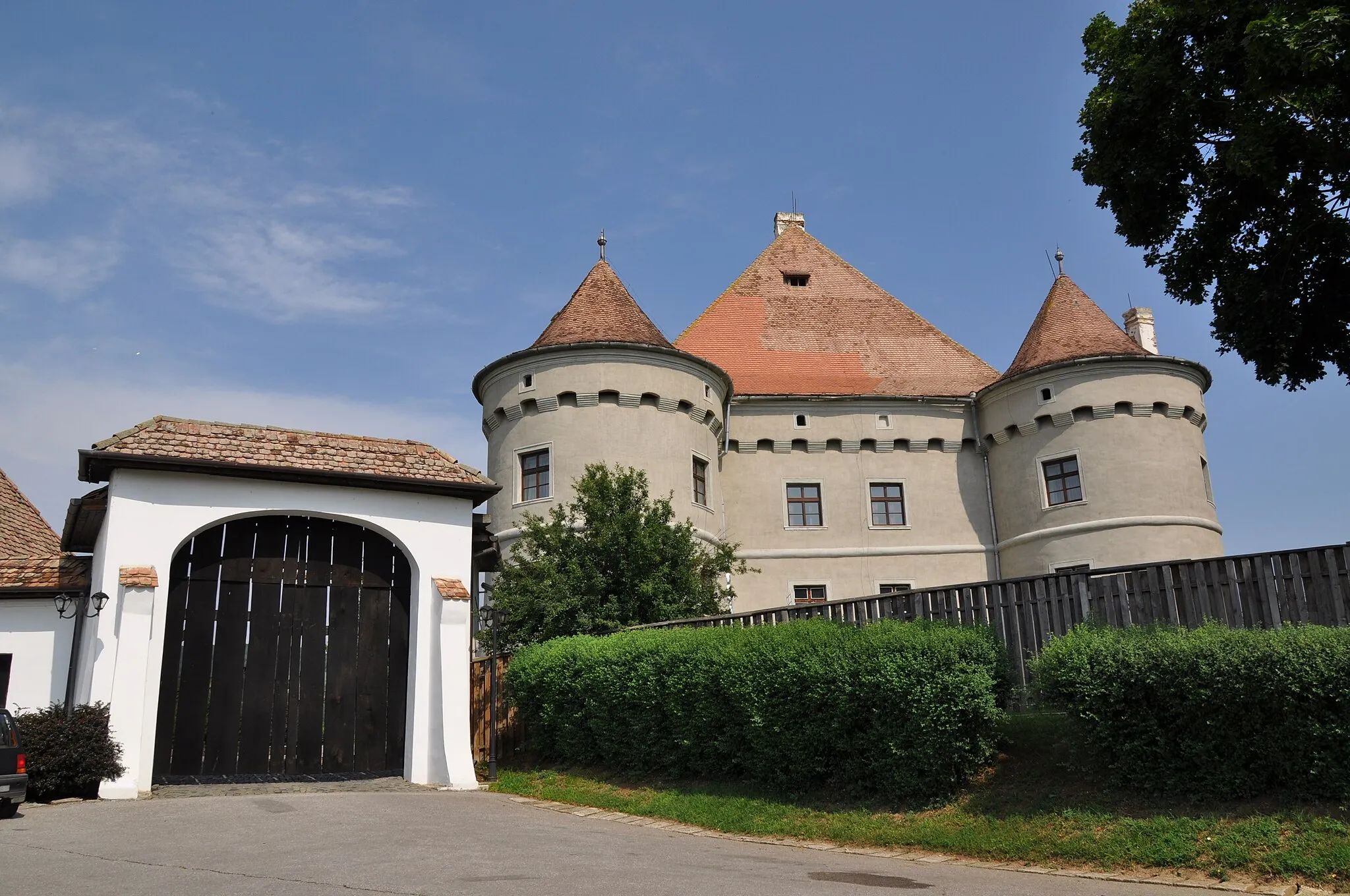 Photo showing: This is a photo of a historic monument in județul Alba, classified with number AB-II-a-A-00201.