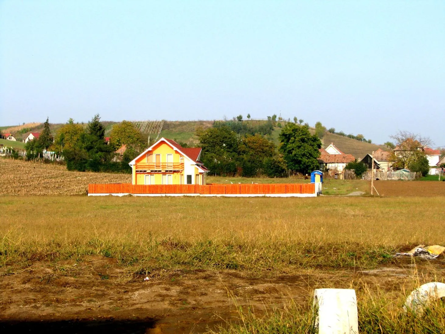 Photo showing: Sâncraiu de Mureș outskirt, Mures