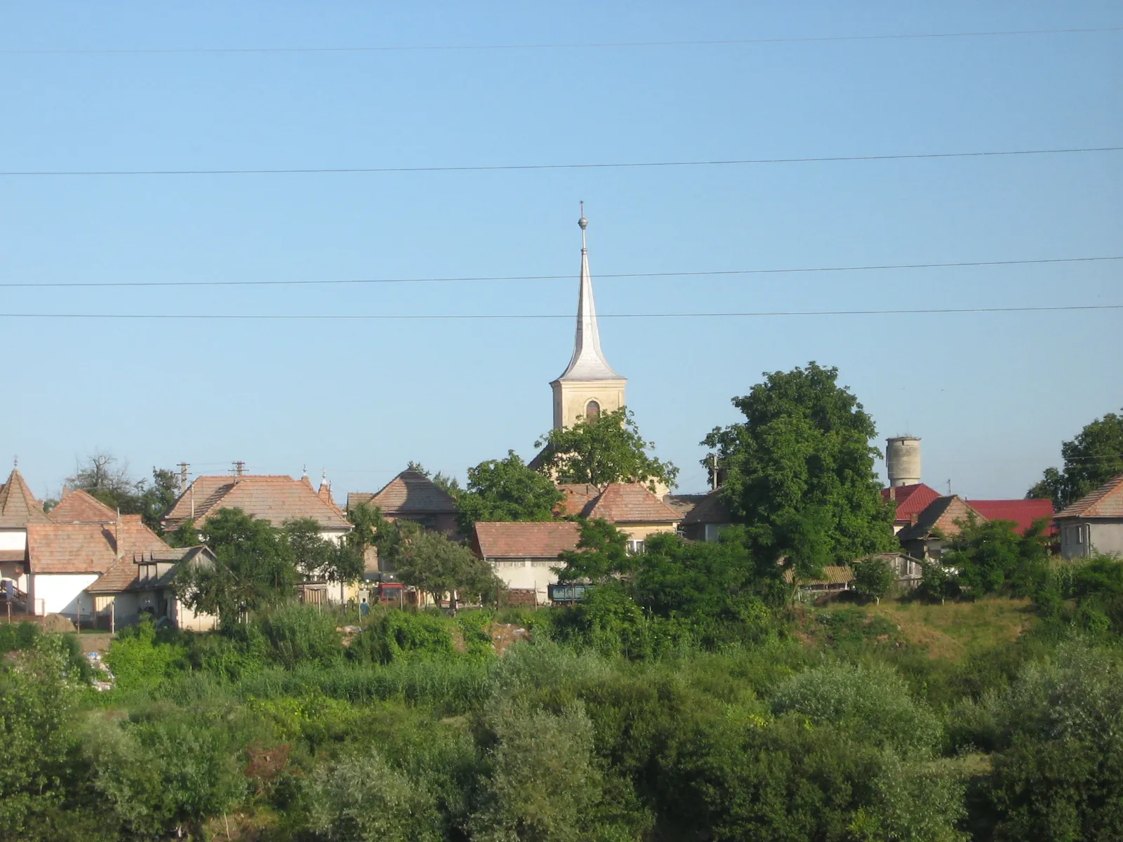 Photo showing: View of Cristeşti