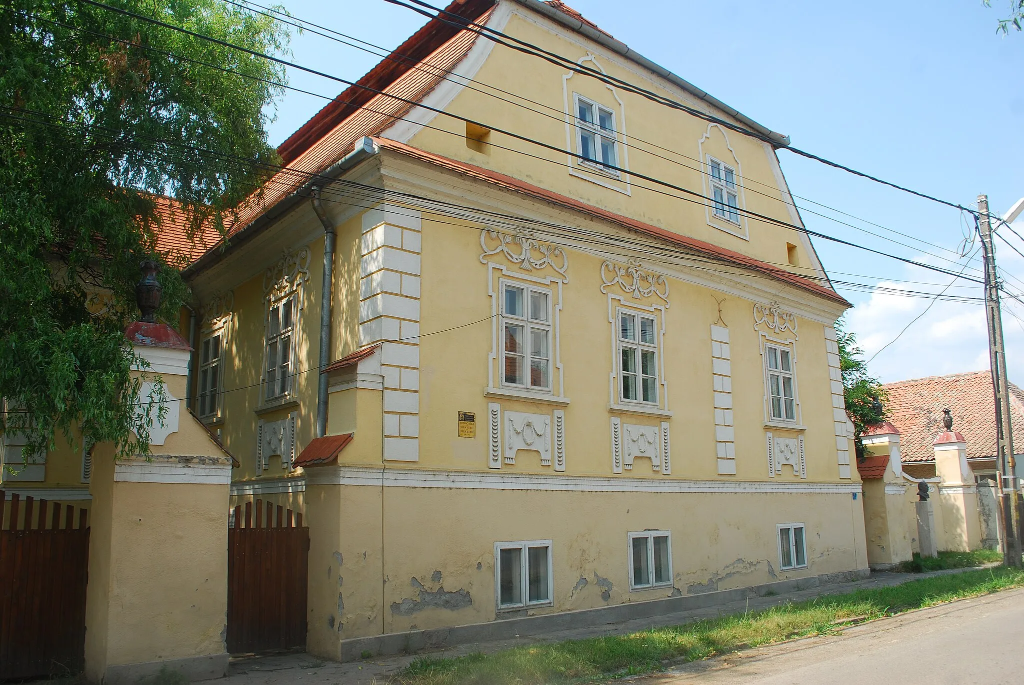 Photo showing: Séra mansion in Ilieni, Covasna County, Romania