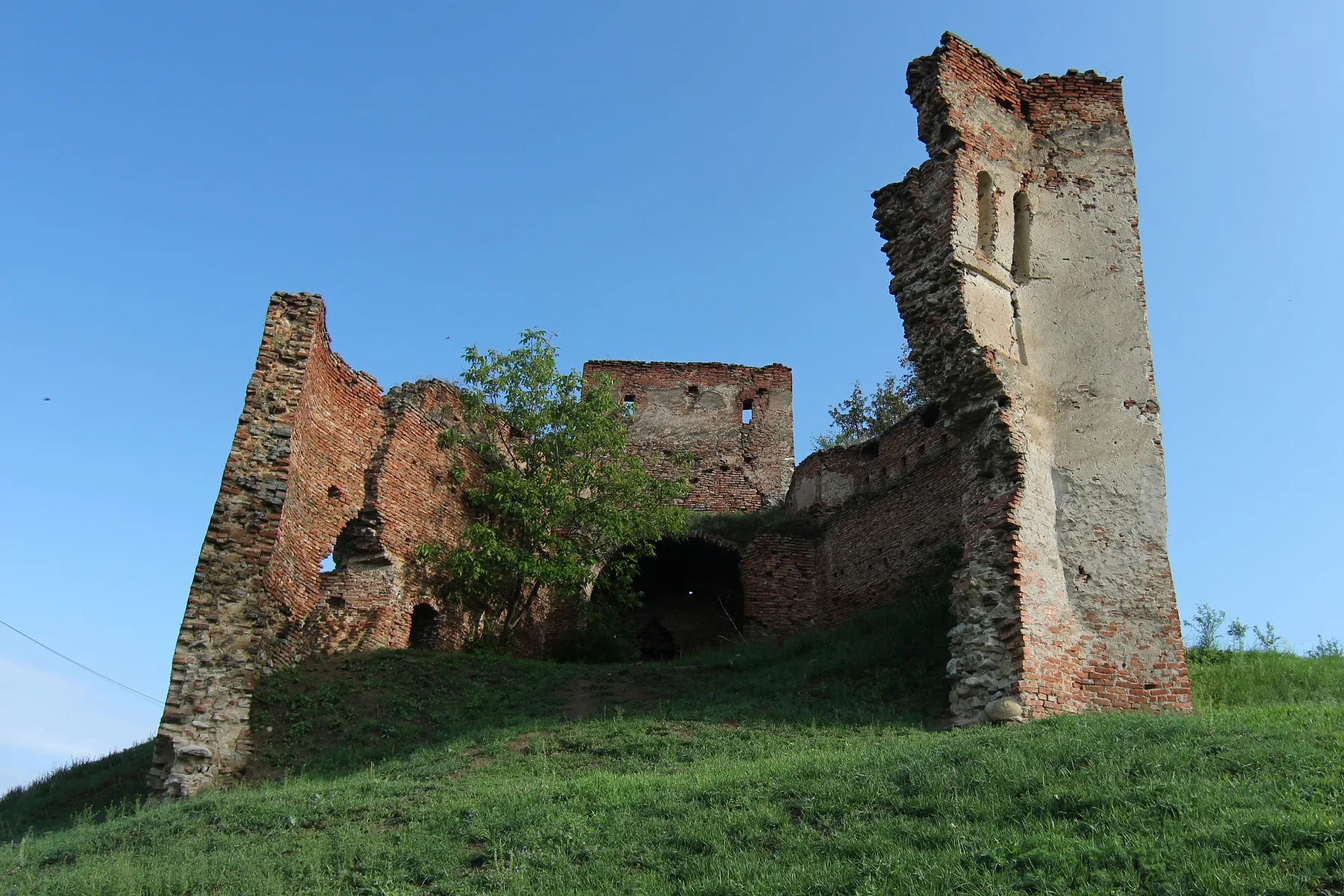 Photo showing: Cetatea Slimnicului (Stolzenburg): incintă fortificată, cu turnuri, capelă, turndepoartă, bastion, anexe