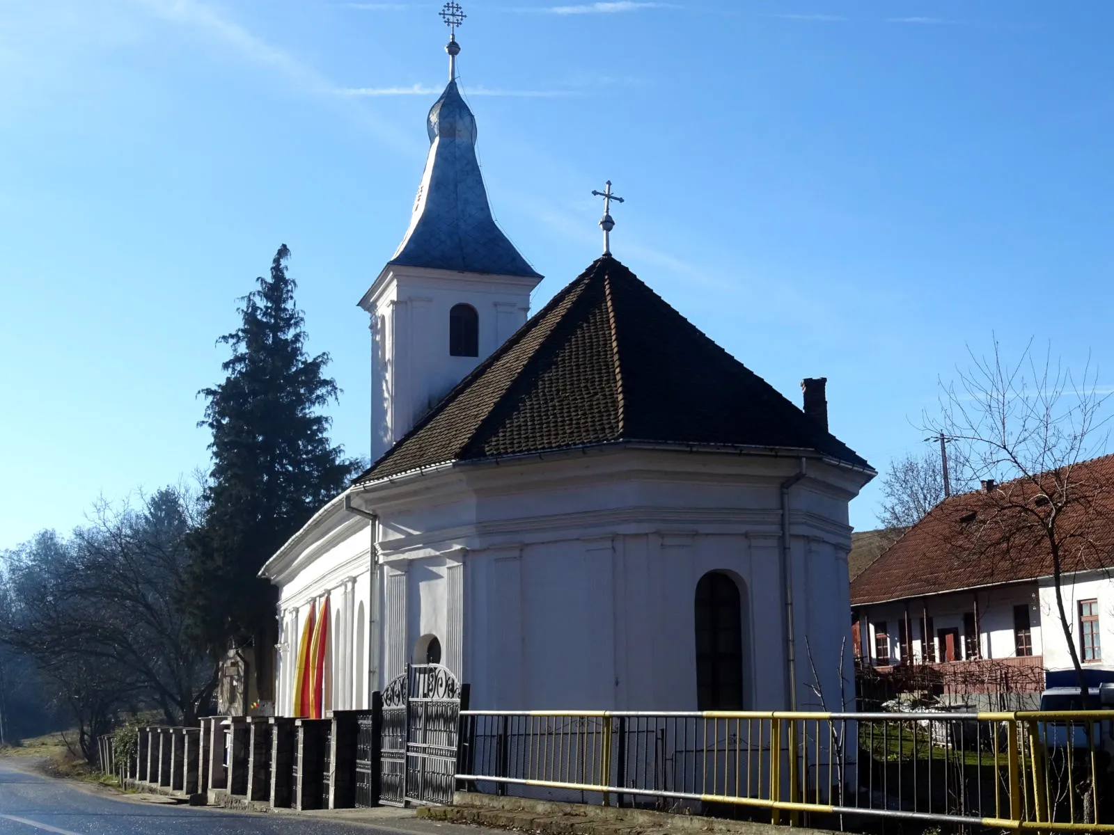 Photo showing: Orthodox church in Vâlcele, Covasna, Romania