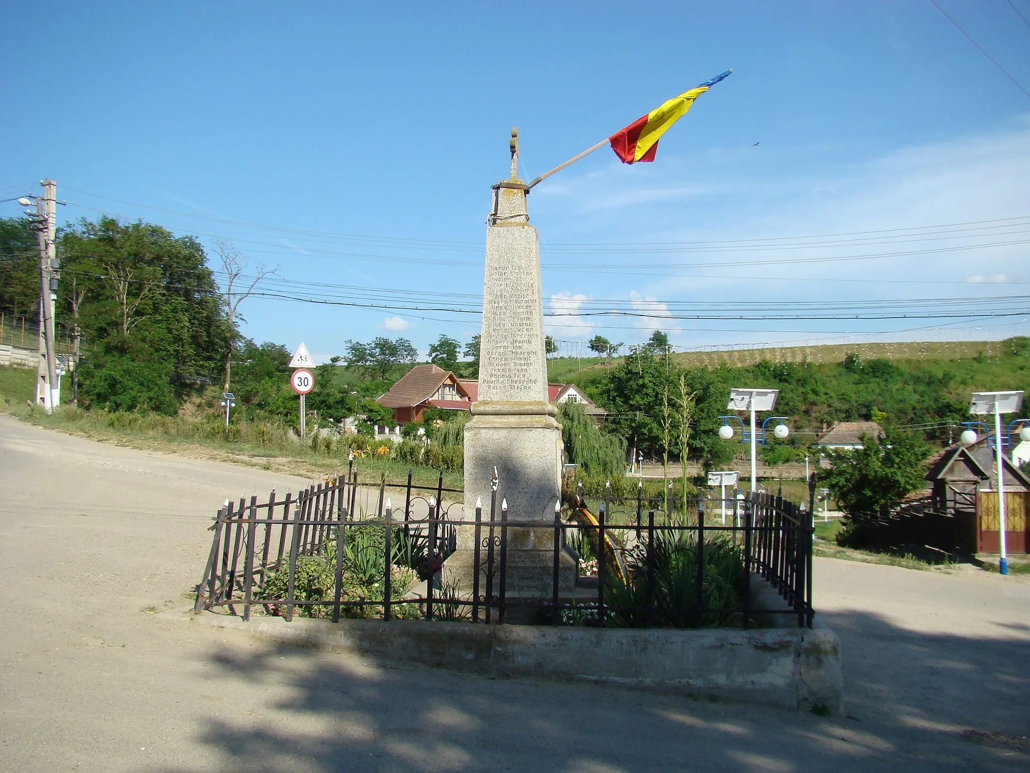 Photo showing: Monumentul Eroilor din Bucerdea Grânoasă, județul Alba