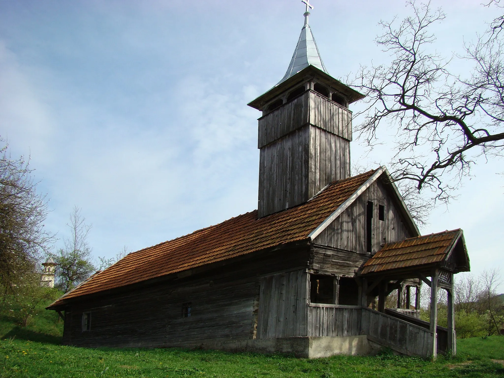 Photo showing: Die Holzkirche Sfinții Arhangheli Mihail și Gavriil von Noșlac, Kreis Alba in Rumänien