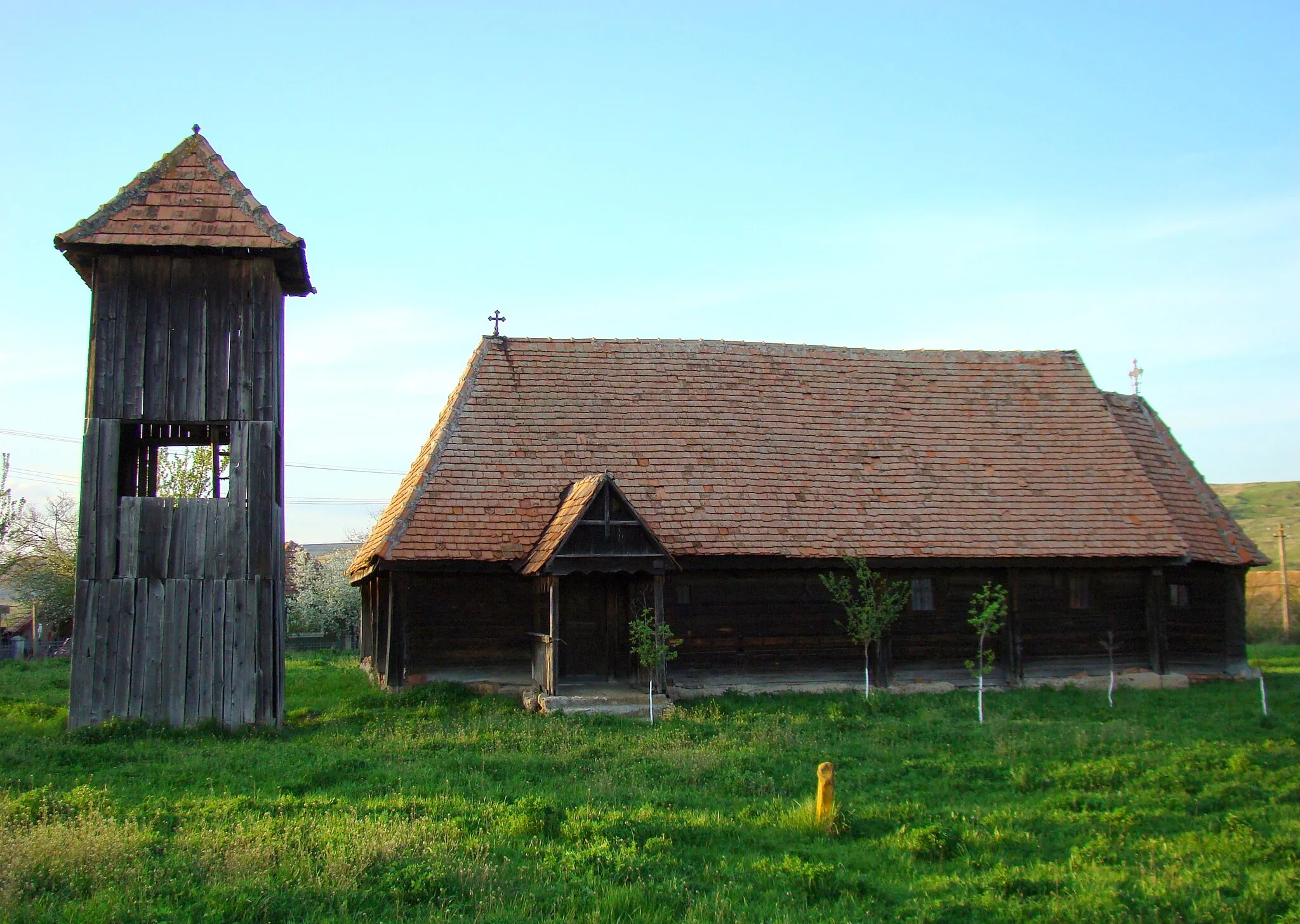 Photo showing: Wooden church in Tău, Alba County, Romania