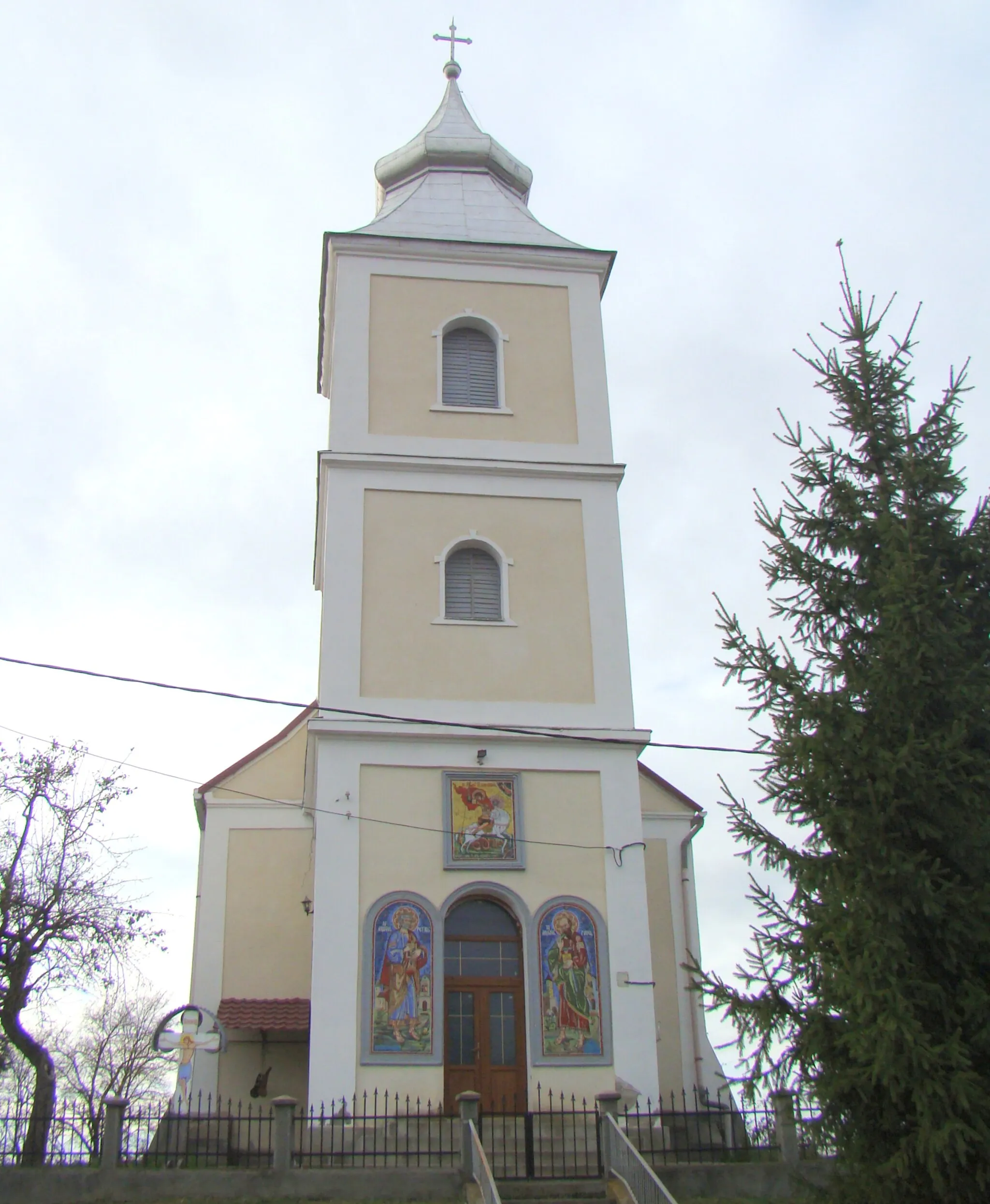 Photo showing: Orthodox church in Alecuș, Alba county, Romania
