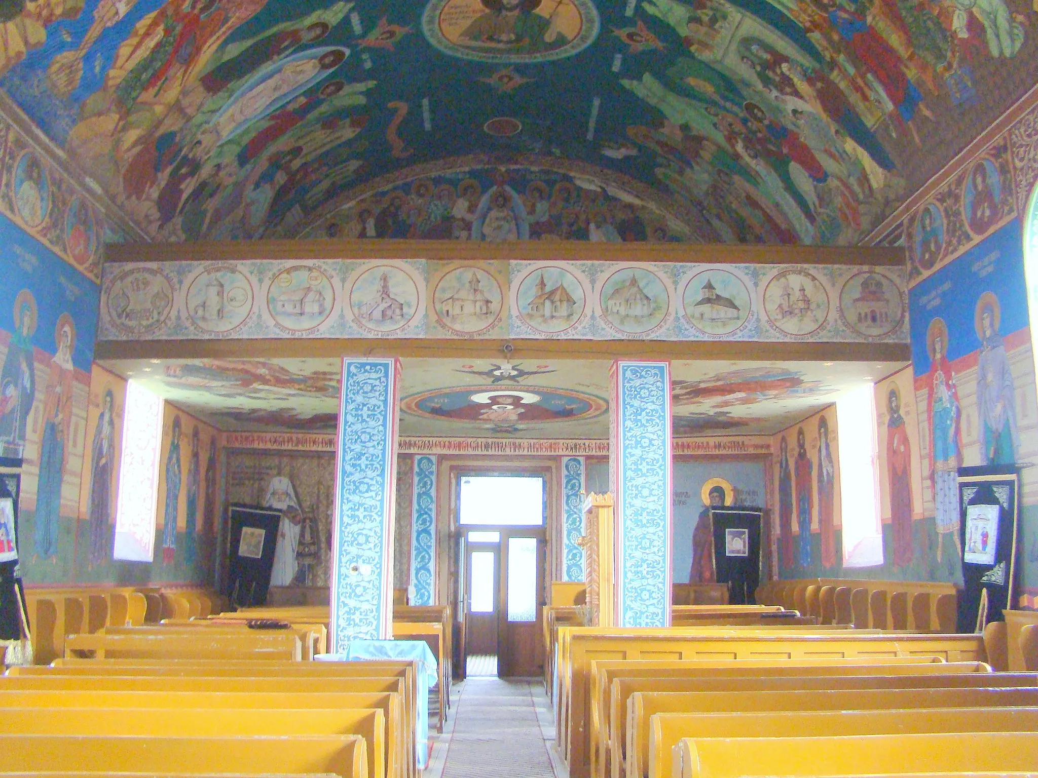 Photo showing: Orthodox church in Alecuș, Alba county, Romania