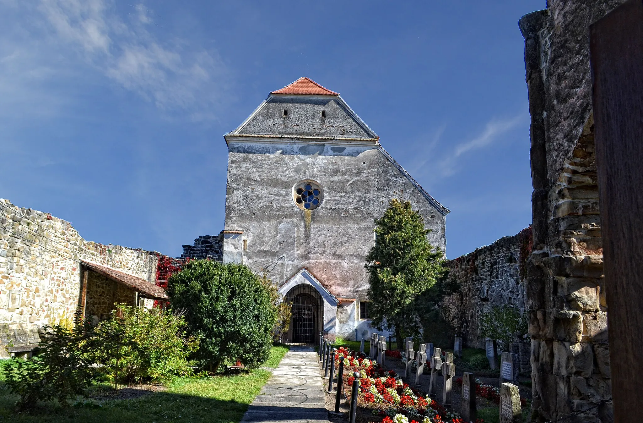 Photo showing: Mănăstirea Cârța