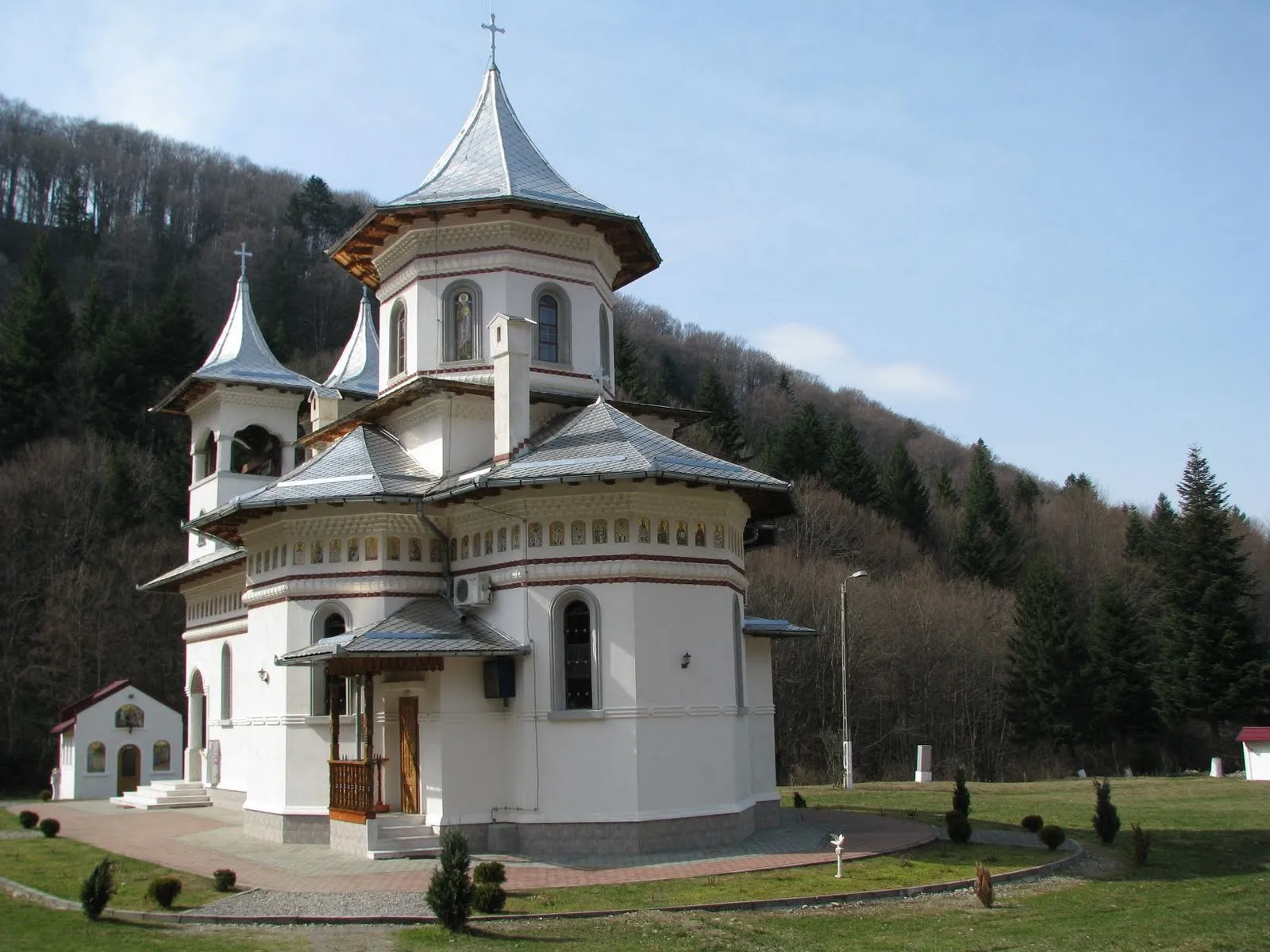 Photo showing: Mănăstirea Berivoii Mari, judeţul Braşov
