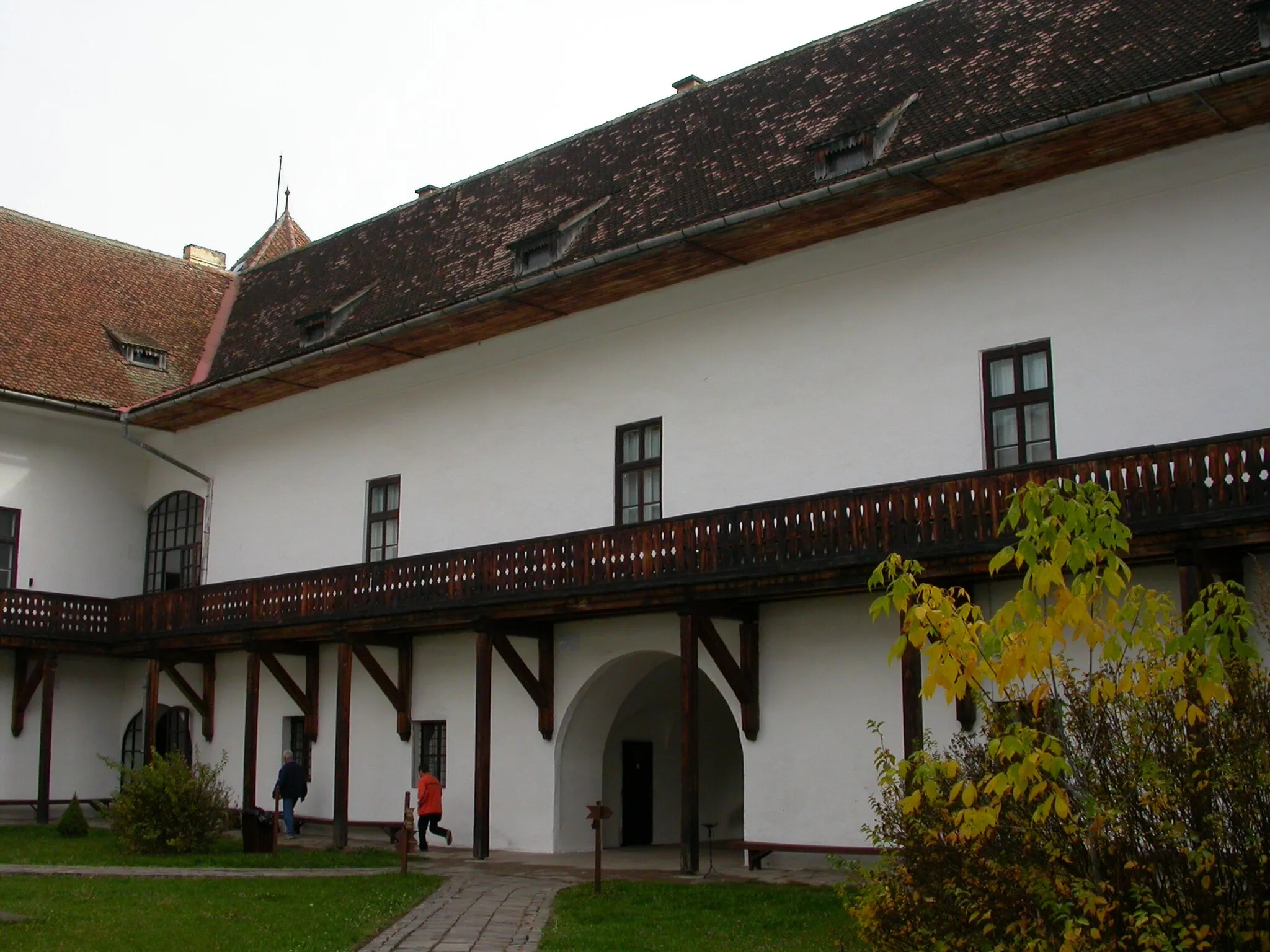 Photo showing: Cetatea Mikó, azi Muzeul Secuiesc al Ciucului și Biblioteca Județeană, sec. XVII - XVIII