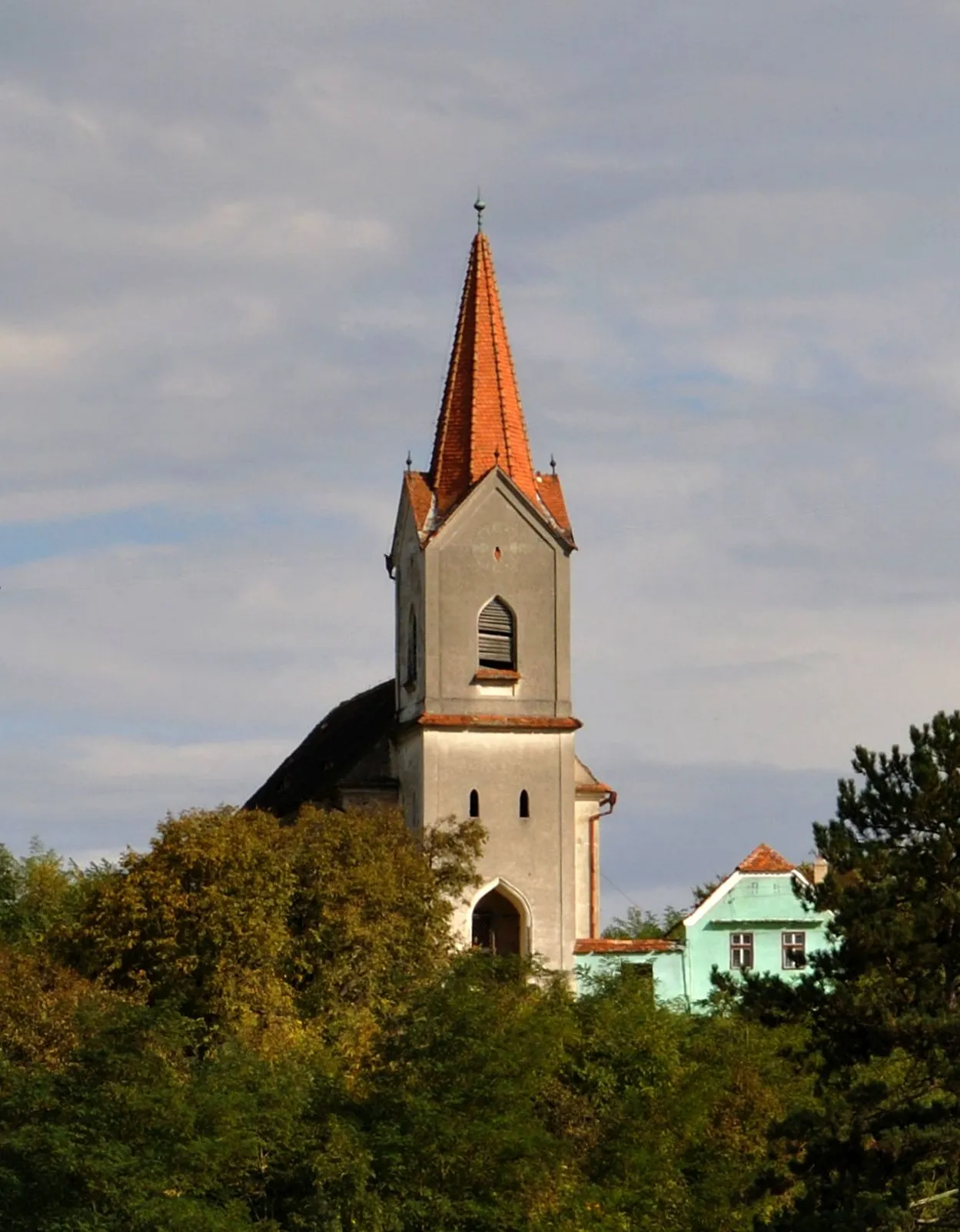 Photo showing: Lutheran church in Haşag, Sibiu county, Romania