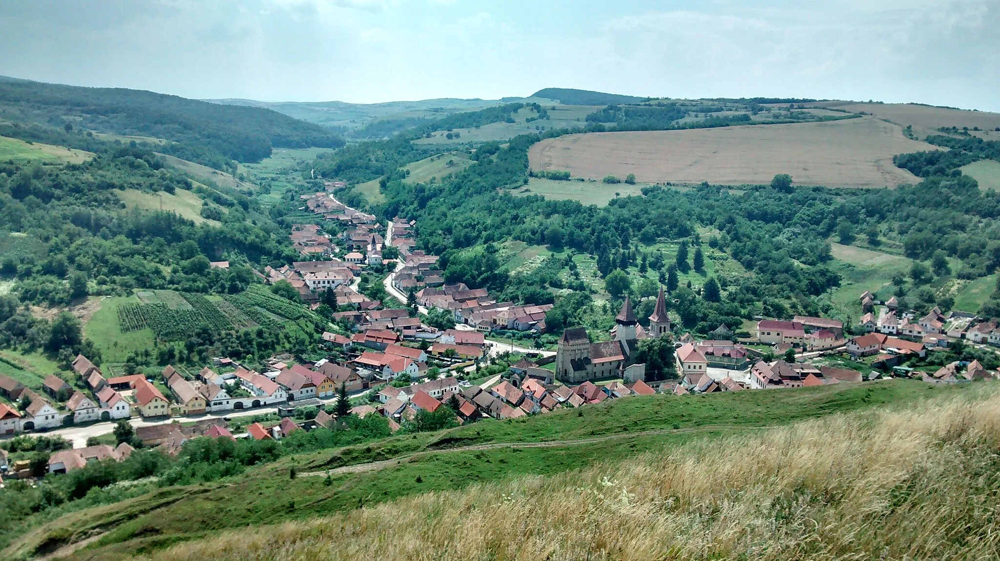 Photo showing: View on Seica Mica from its mountain. View direction is South-Western.