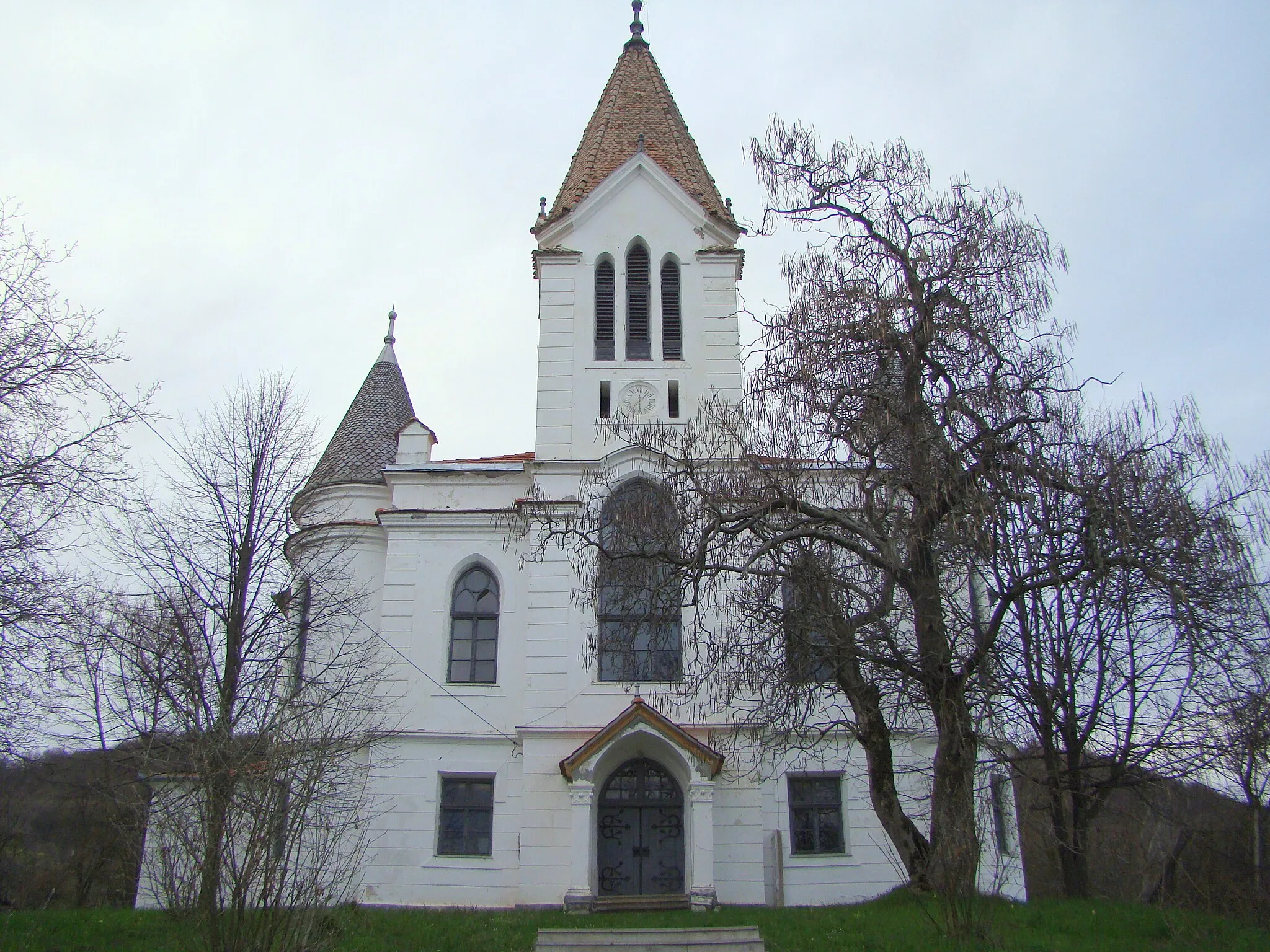 Photo showing: Unitarian church in Firtănuș, Harghita County, Romania