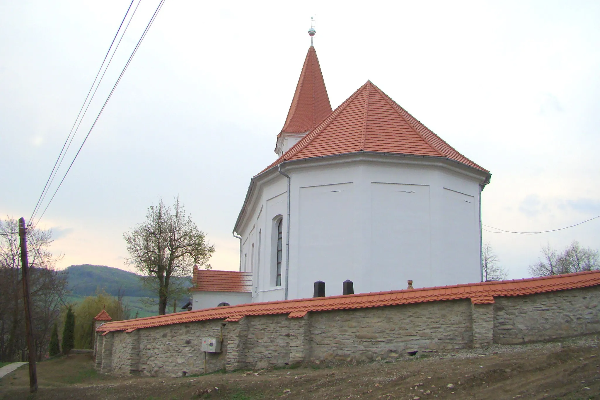 Photo showing: Reformed church in Eliseni, Harghita county, Romania