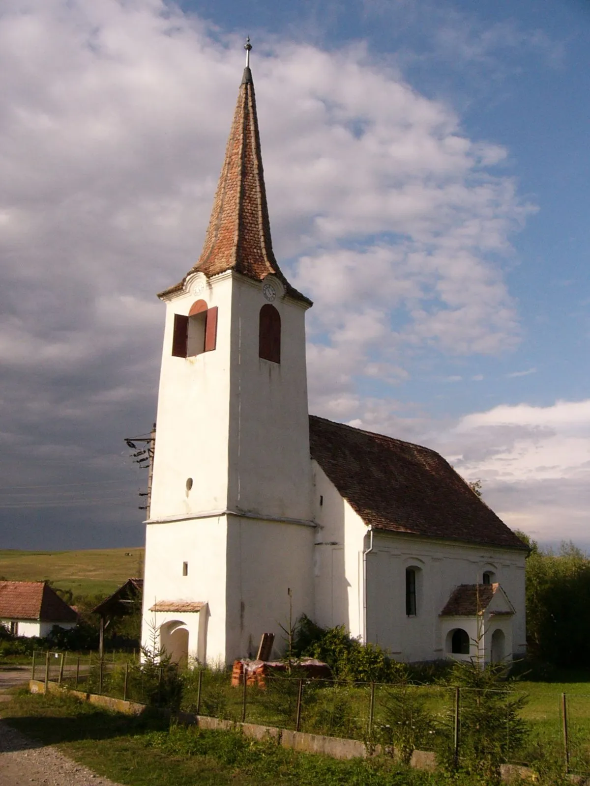 Photo showing: The Unitarian church in Nicoleni (Hungarian: Székelyszentmiklós) in Harghita County, Transylvania, Romania