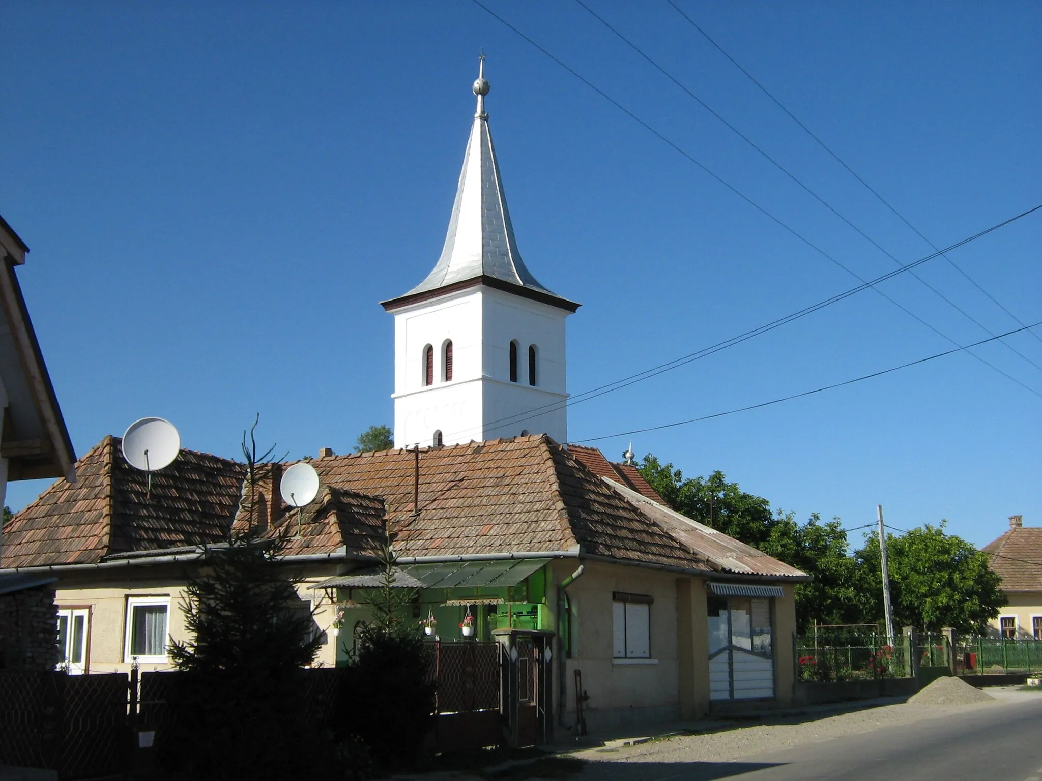 Photo showing: Reformed church in Várhegy