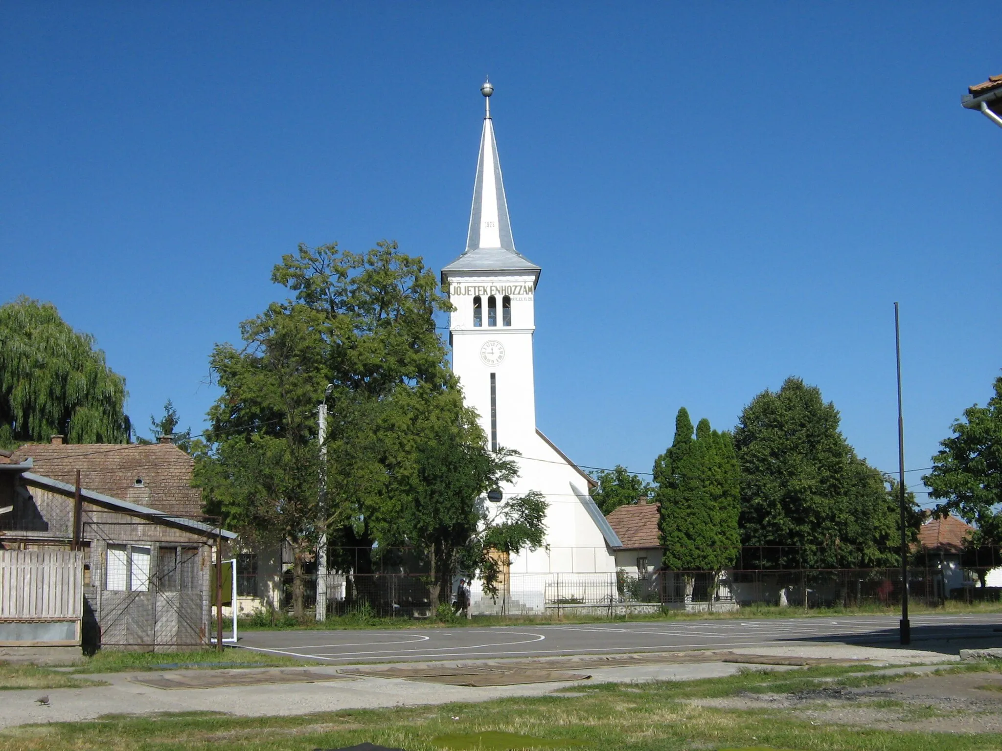 Photo showing: Reformed church in Marosszentanna