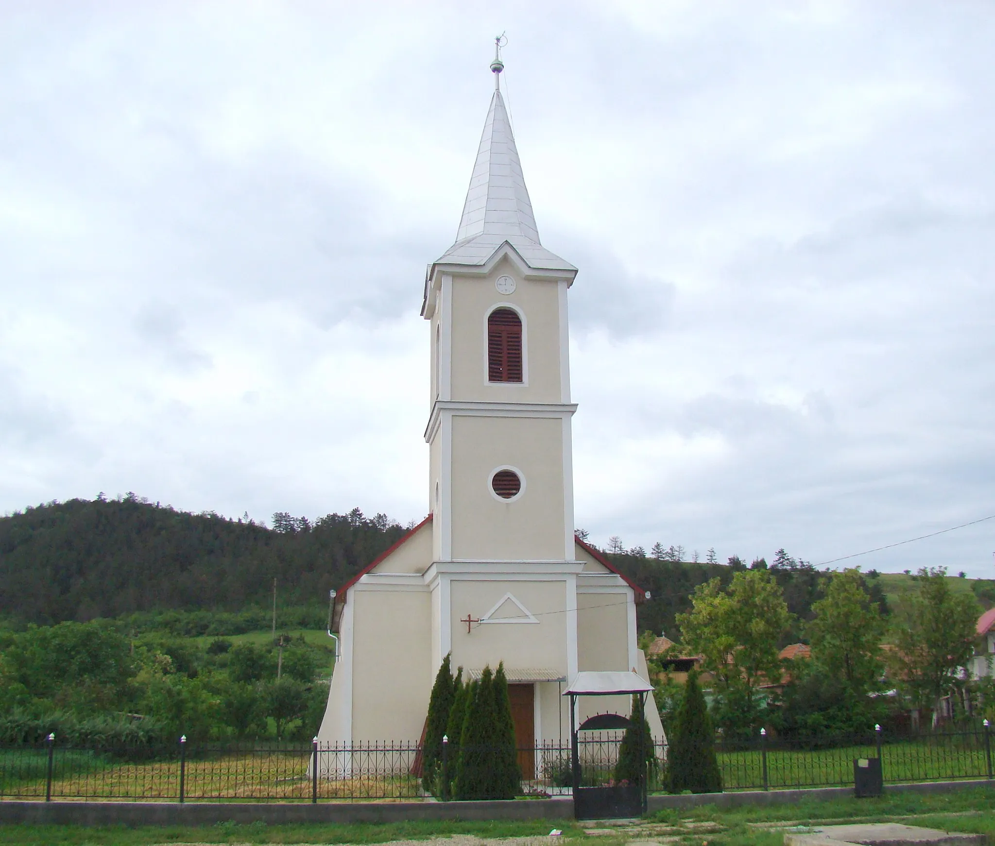 Photo showing: Reformed church in Hădăreni, Mureş county, Romania