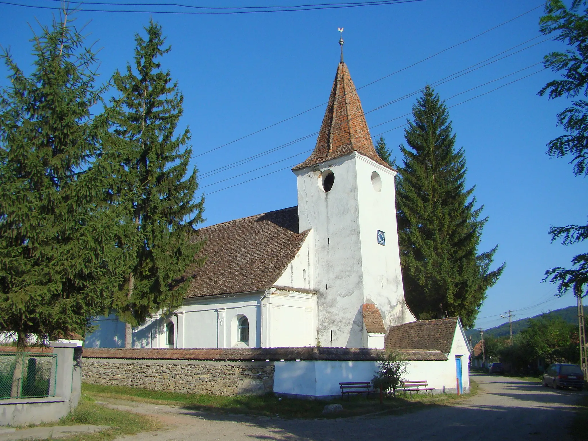 Photo showing: Unitarian church in Roua, Mureş county, Romania