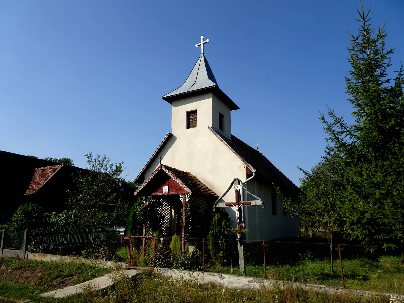 Photo showing: Catholic church in Maiad, Mureș County