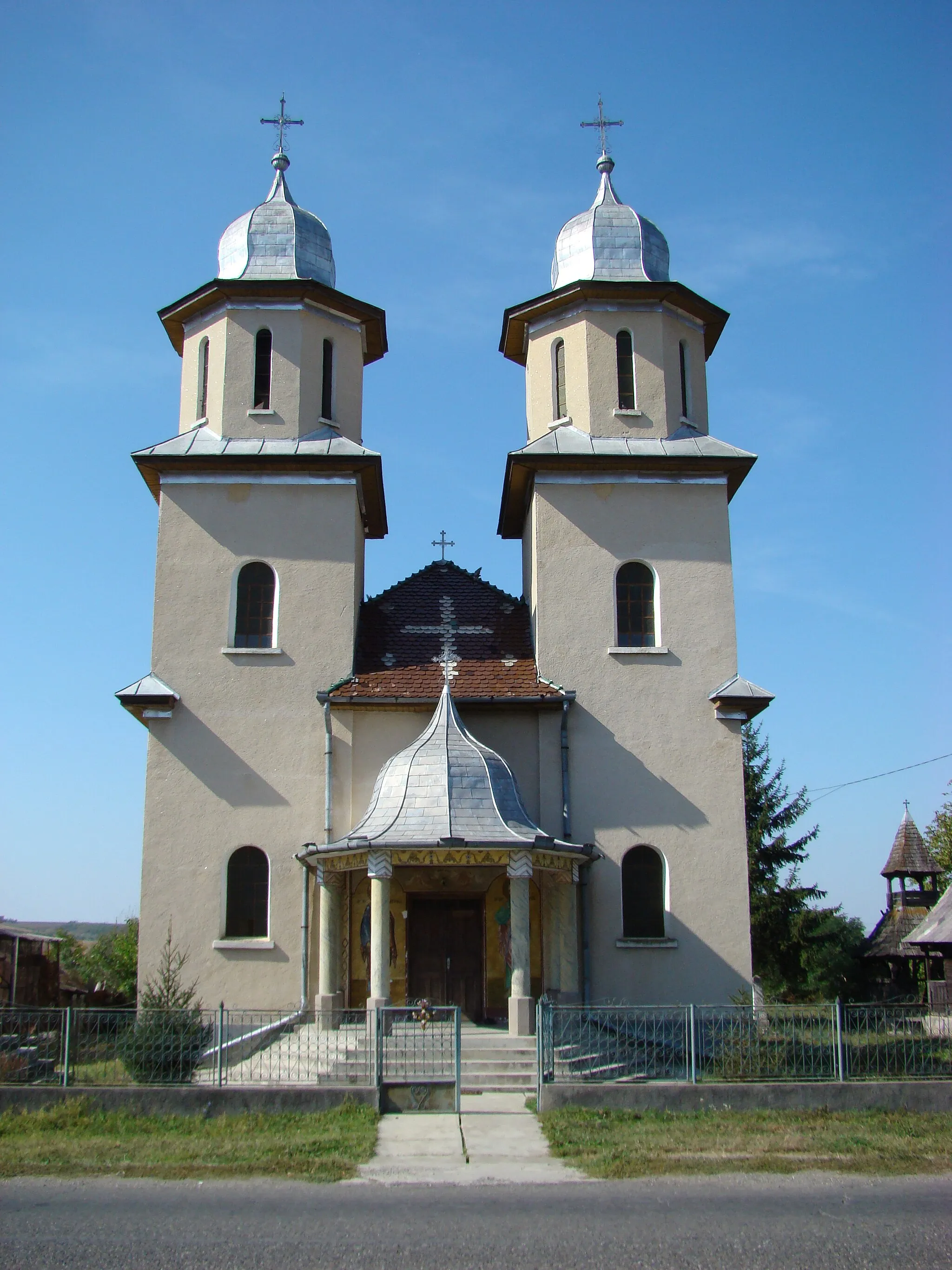 Photo showing: Biserica nouă din Cerghizel