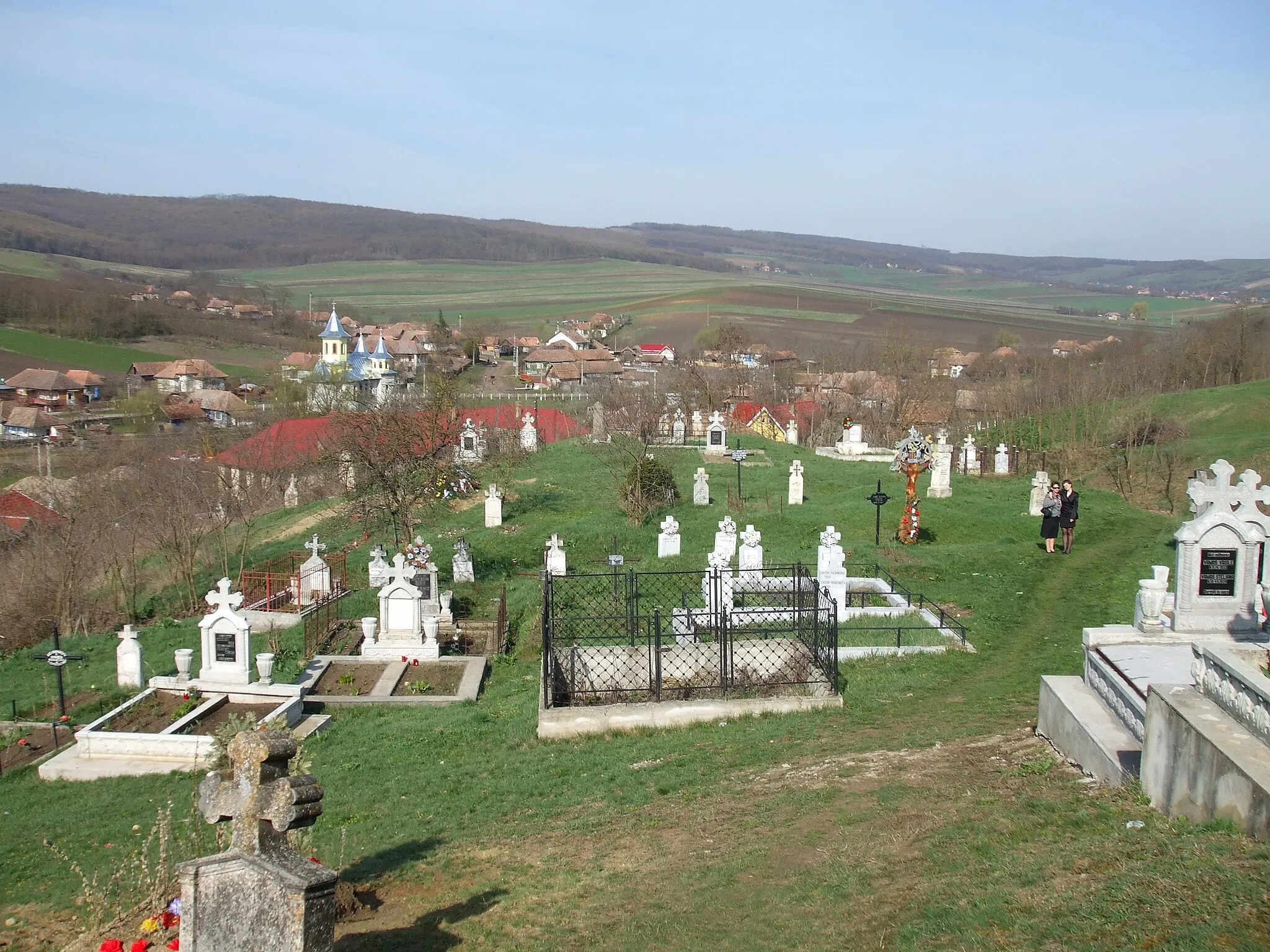 Photo showing: Crişeni,Cluj - Panorama satului , de la Biserica de lemn - monument istoric.