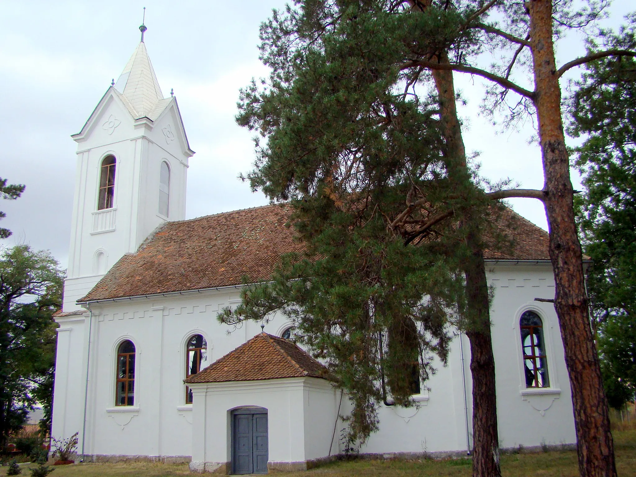 Photo showing: Biserica reformată, sat Mărcușa; comuna Catalina	2	   sec. XVII