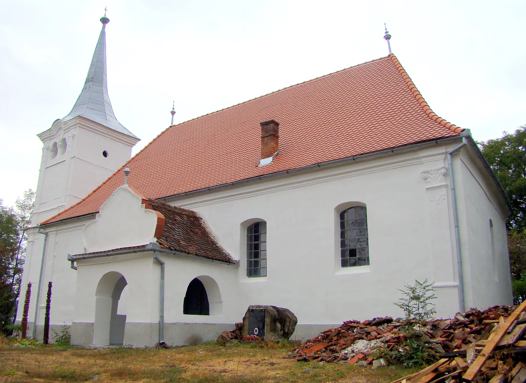 Photo showing: Reformed church in Zoltan, Covasna County, Romania