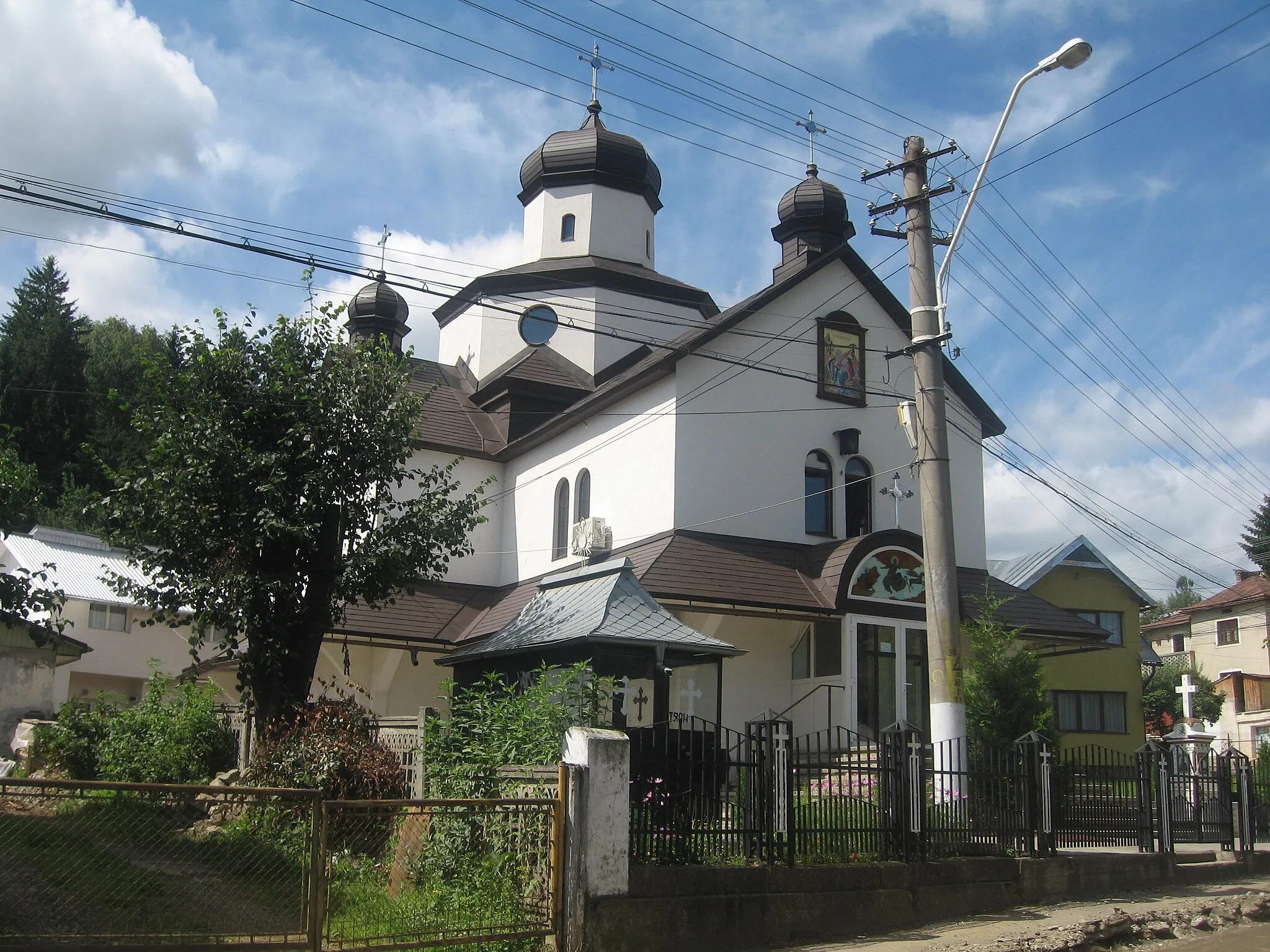 Photo showing: St. Elias Church in Vatra Dornei, Romania