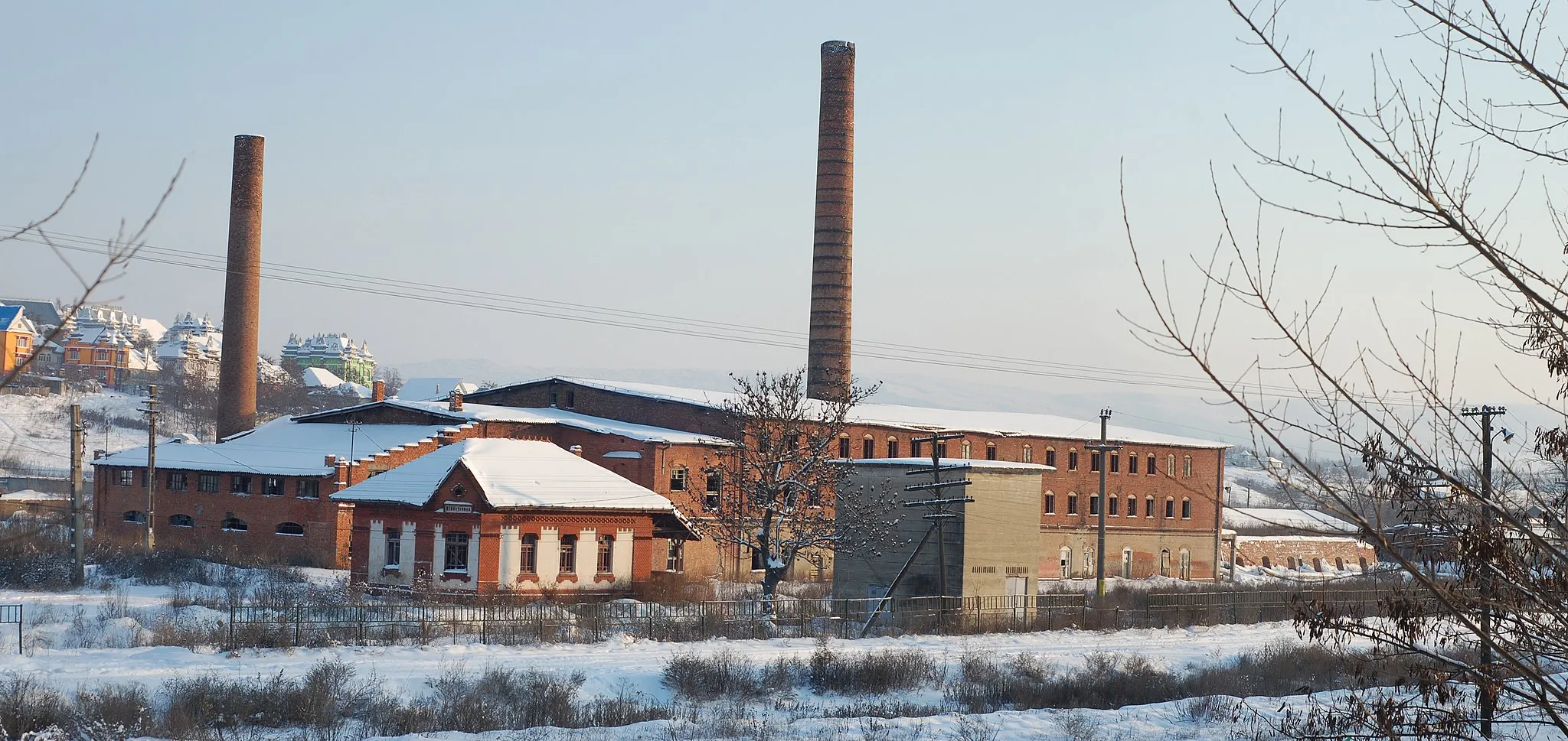 Photo showing: Ciurea brick factory,Iaşi county, built in 1891. Photo: 19 December 2009.
