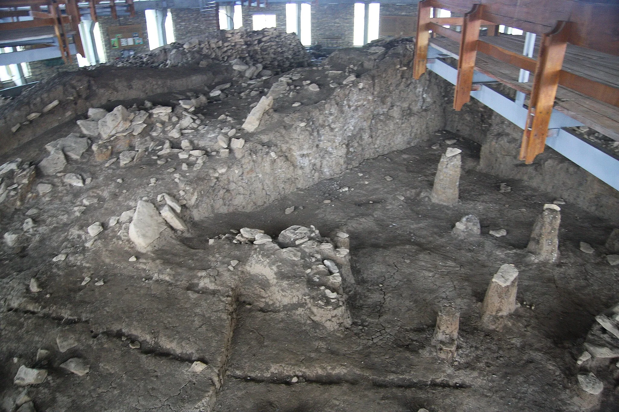 Photo showing: Mormant Princiar Dac secolul 4 BC