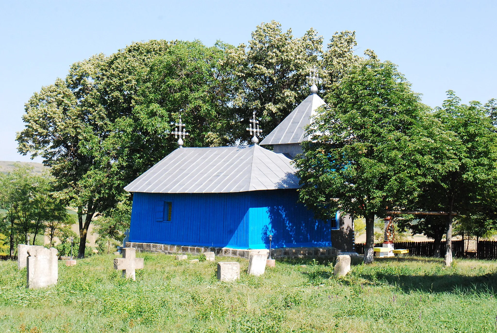 Photo showing: Biserica "Sf. Treime"