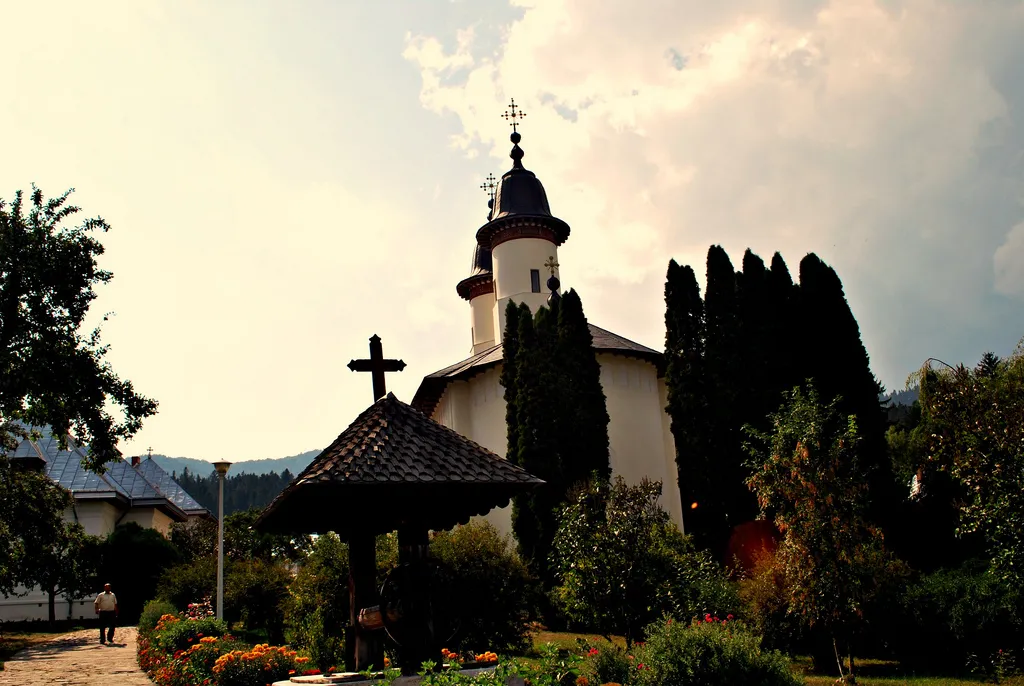 Photo showing: Mănăstirea Văratic