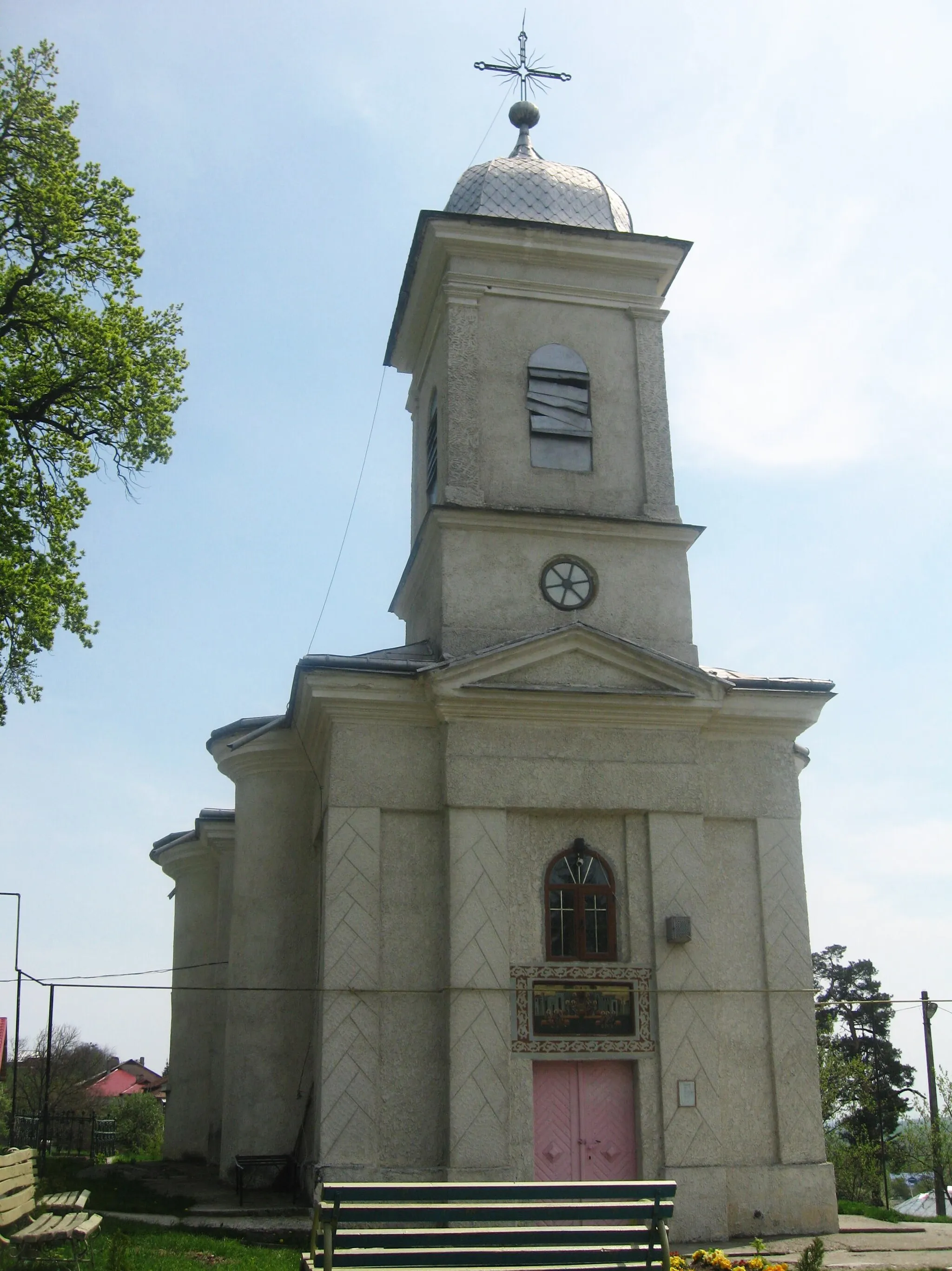 Photo showing: Biserica Pogorarea Sf. Duh din Dulcesti