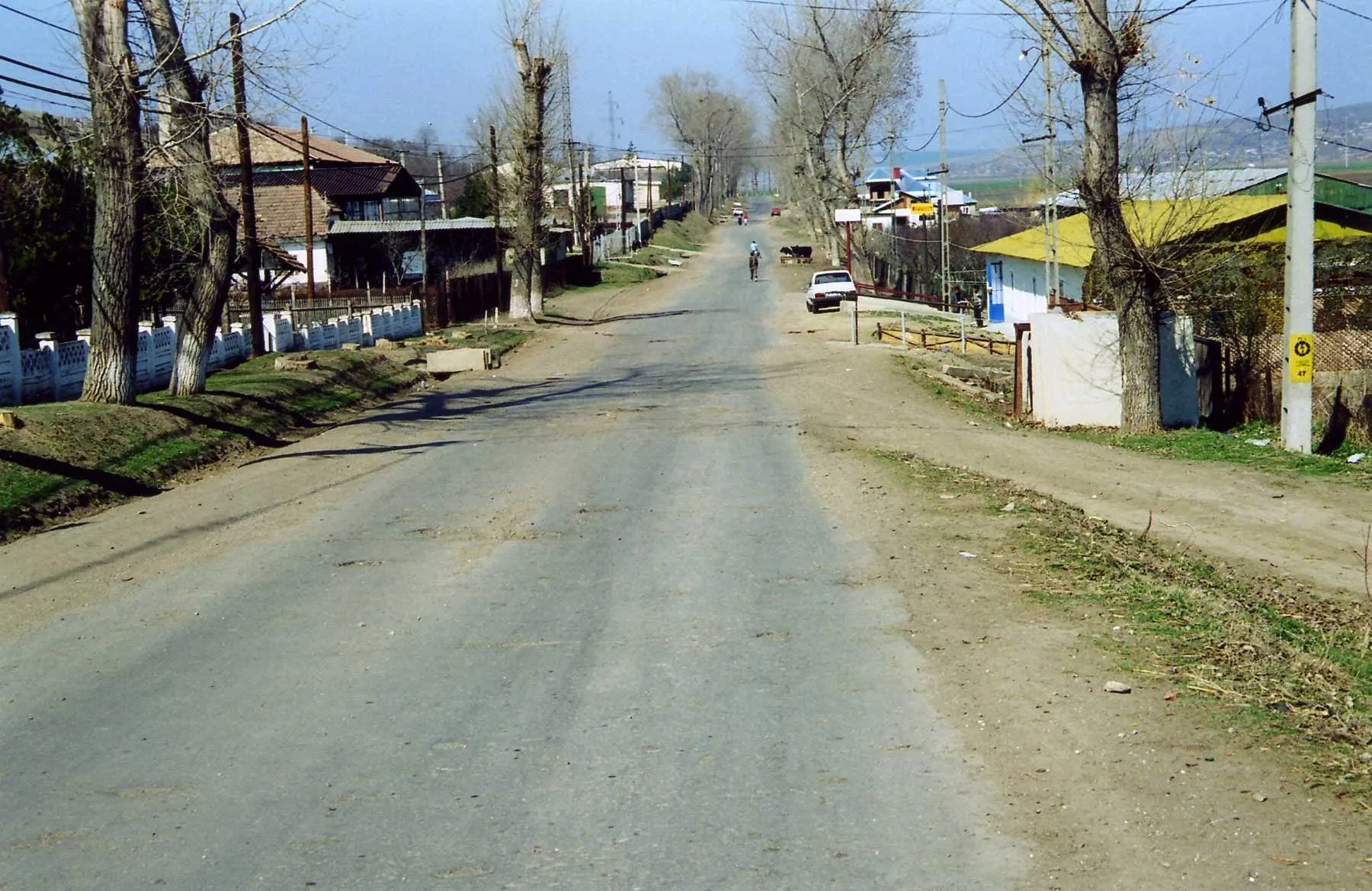 Photo showing: The following is the author's description of the photograph quoted directly from the photograph's Flickr page."Very close to the Moldovan border...a branch line ran here from barlad.      Felt a little out of place here on this jaunt. "