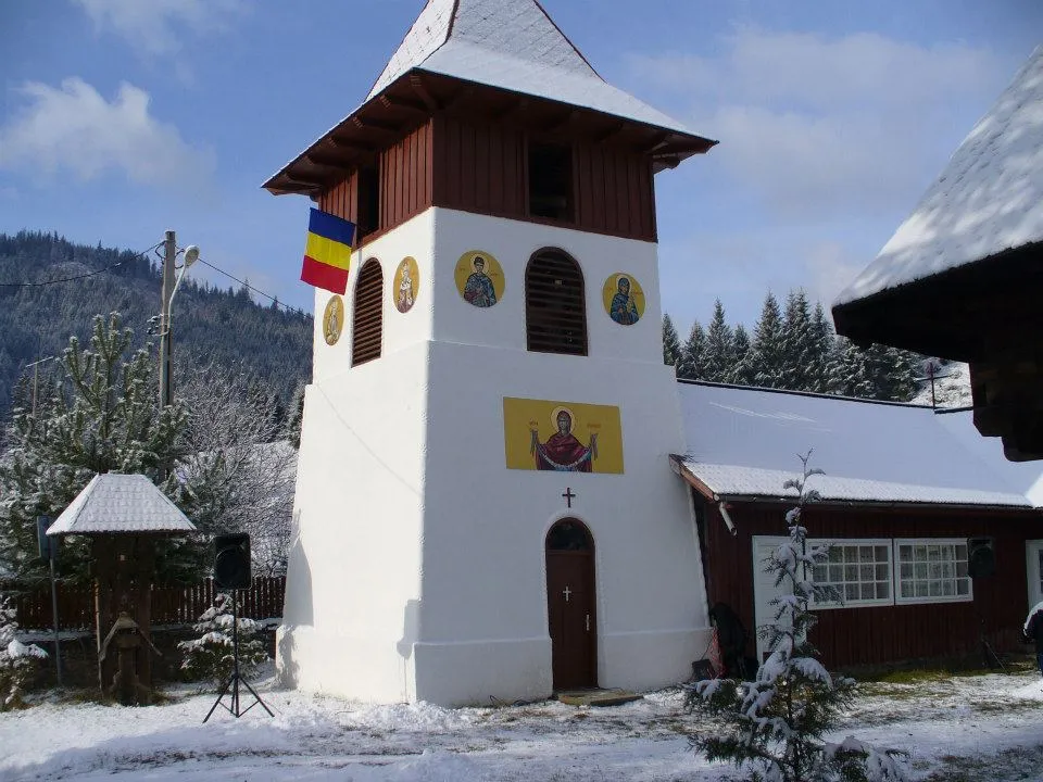 Photo showing: Biserica de lemn din Broşteni