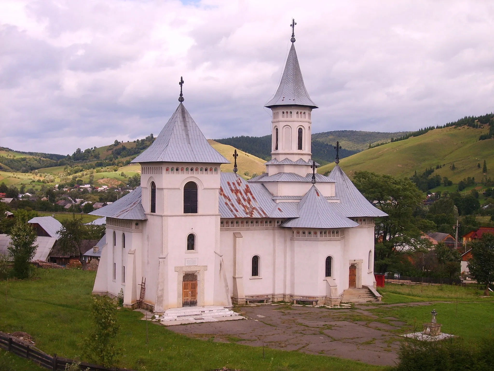 Photo showing: Monastery Humor - Church and watch tower

This is a photo of a historic monument in județul Suceava, classified with number SV-II-a-A-05570.