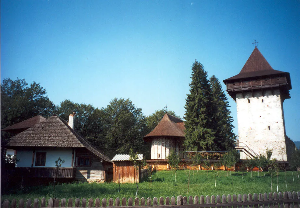 Photo showing: Monastery Humor - Church and watch tower

This is a photo of a historic monument in județul Suceava, classified with number SV-II-a-A-05570.