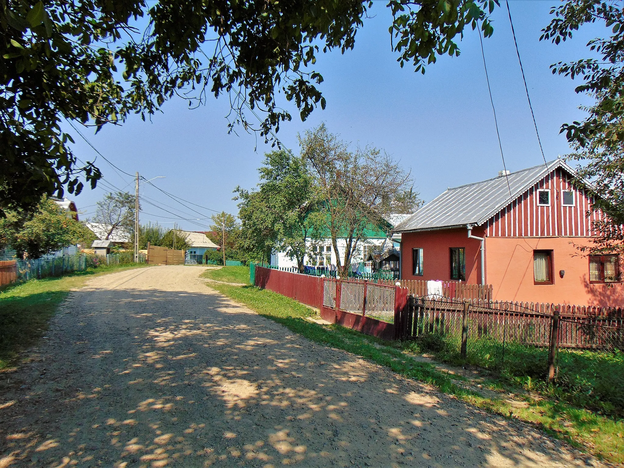 Photo showing: Plesza/Pleșa, a Polish village in the Romanian Bukovina (Suceava County).