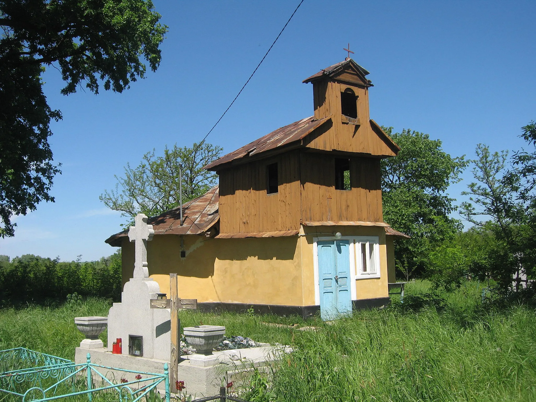 Photo showing: Old church in Medeleni, Iaşi County, Romania