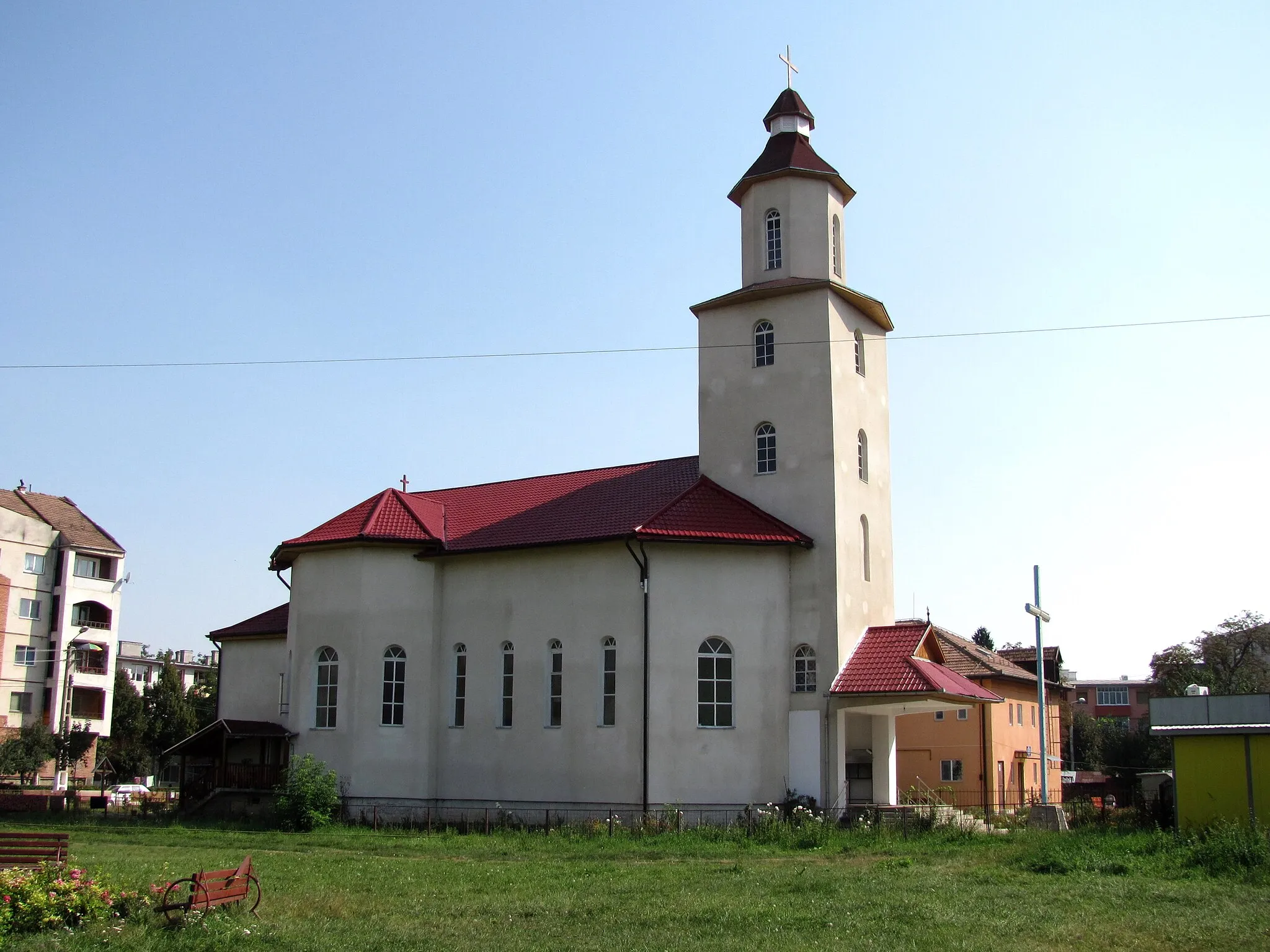 Photo showing: Câmpia Turzii, Str. Baii, Biserica Greco-Catolică „Buna Vestire”
