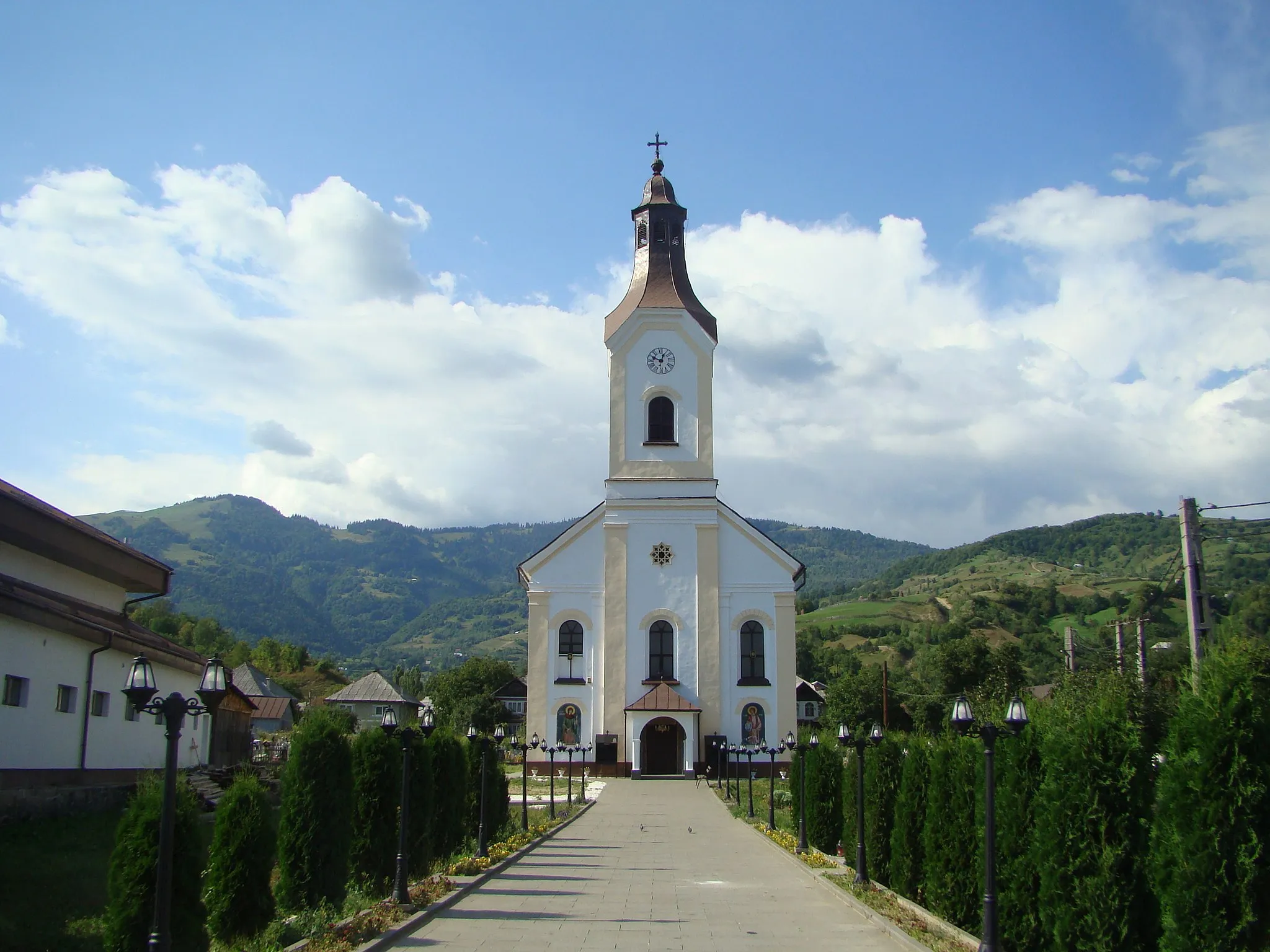 Photo showing: Saint Stephen church in Maieru, Bistrița-Năsăud county, Romania