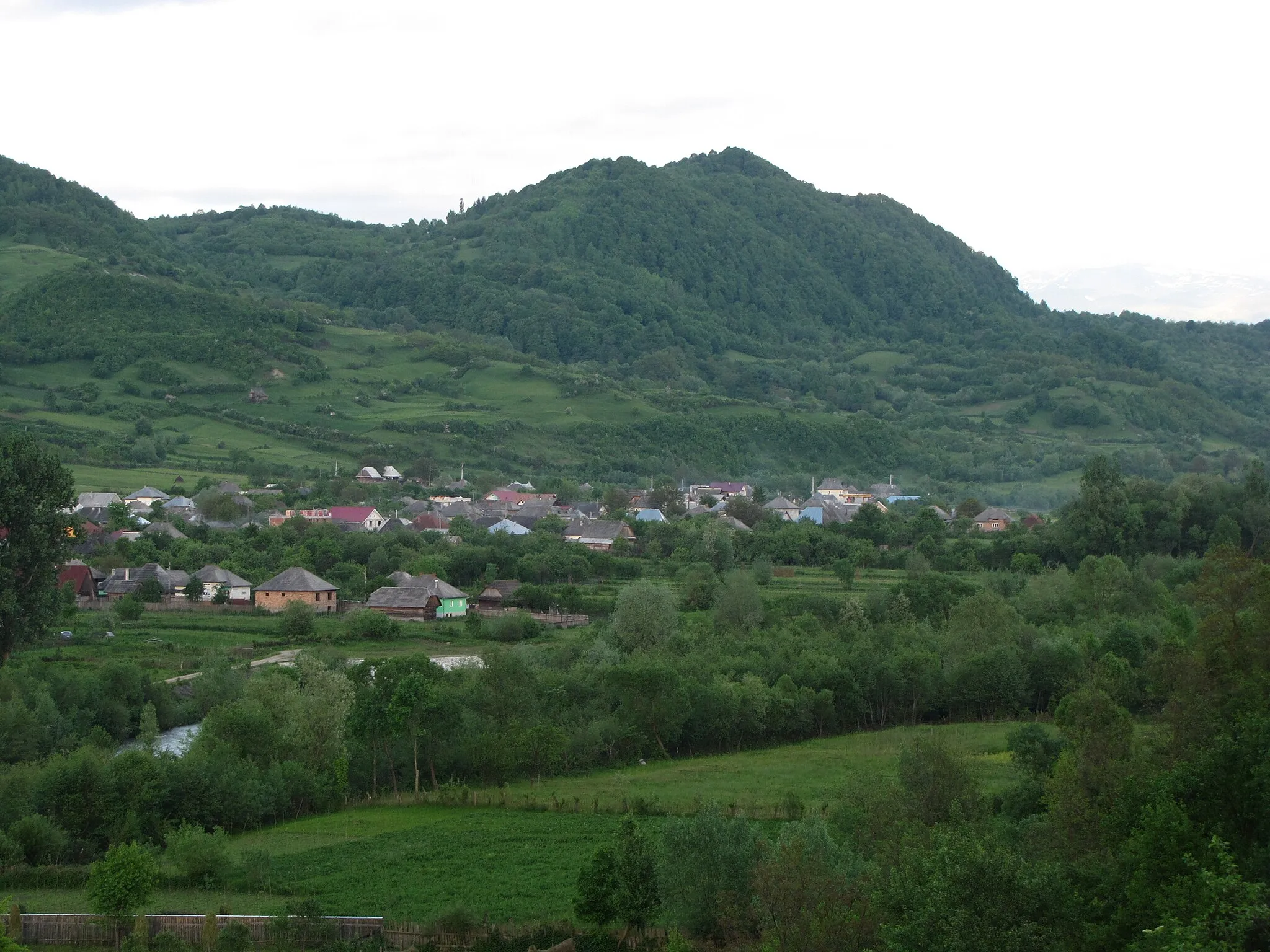 Photo showing: Bogdan Voda, view from South Hills