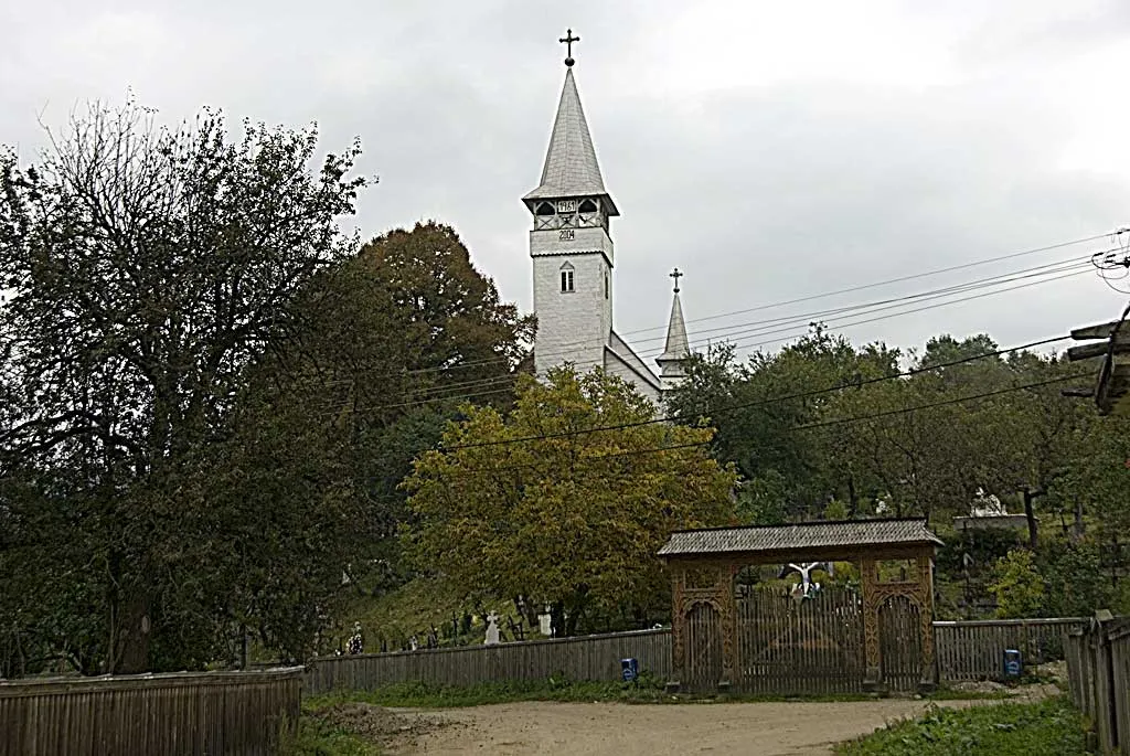 Photo showing: Church in Bocicoel - Maramureş - Romania