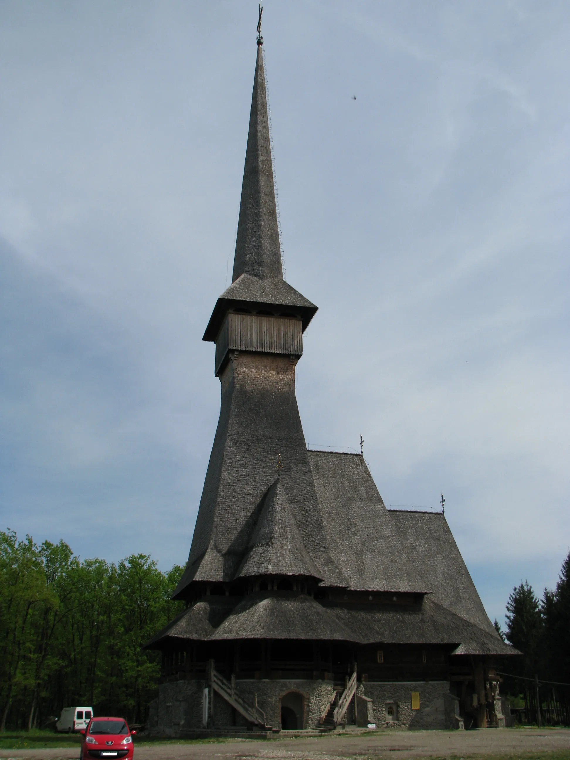 Photo showing: Săpânța Monastery, the highest wooden structure in Europe at 75 m