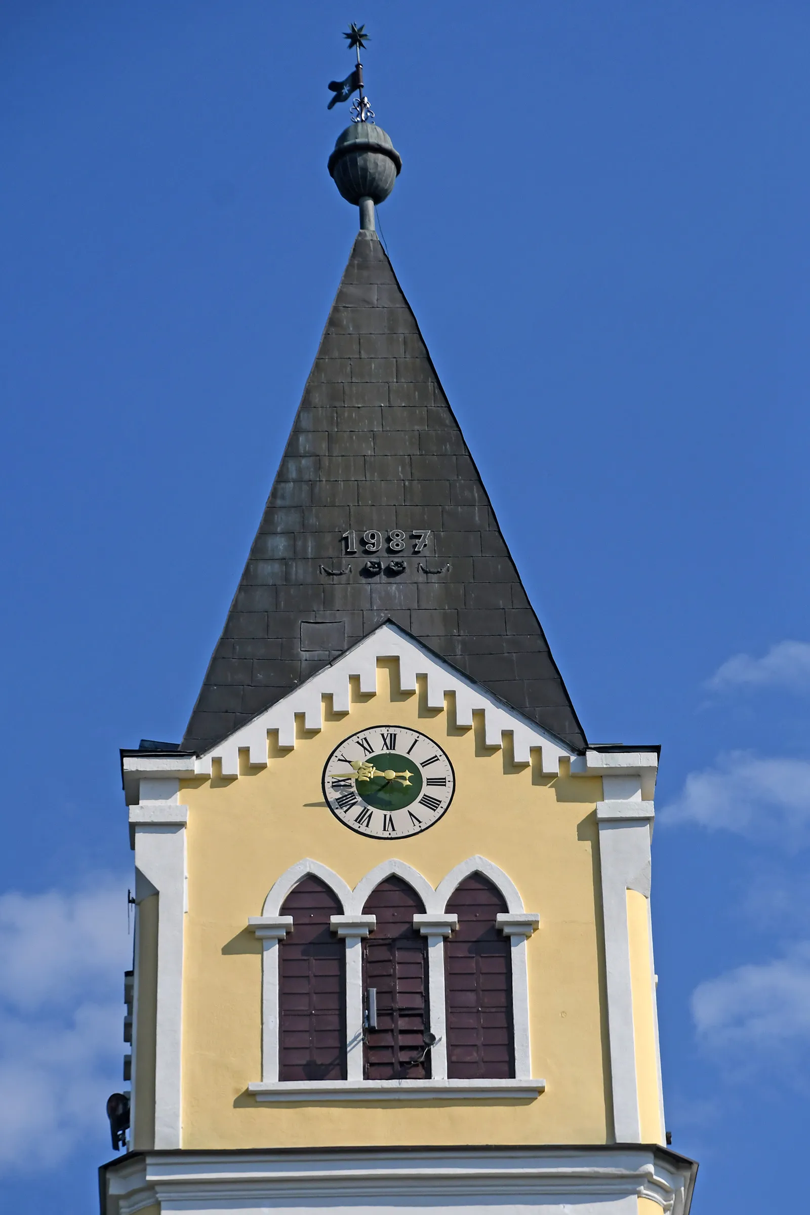 Photo showing: Reformed church in Nyírbogát, Hungary