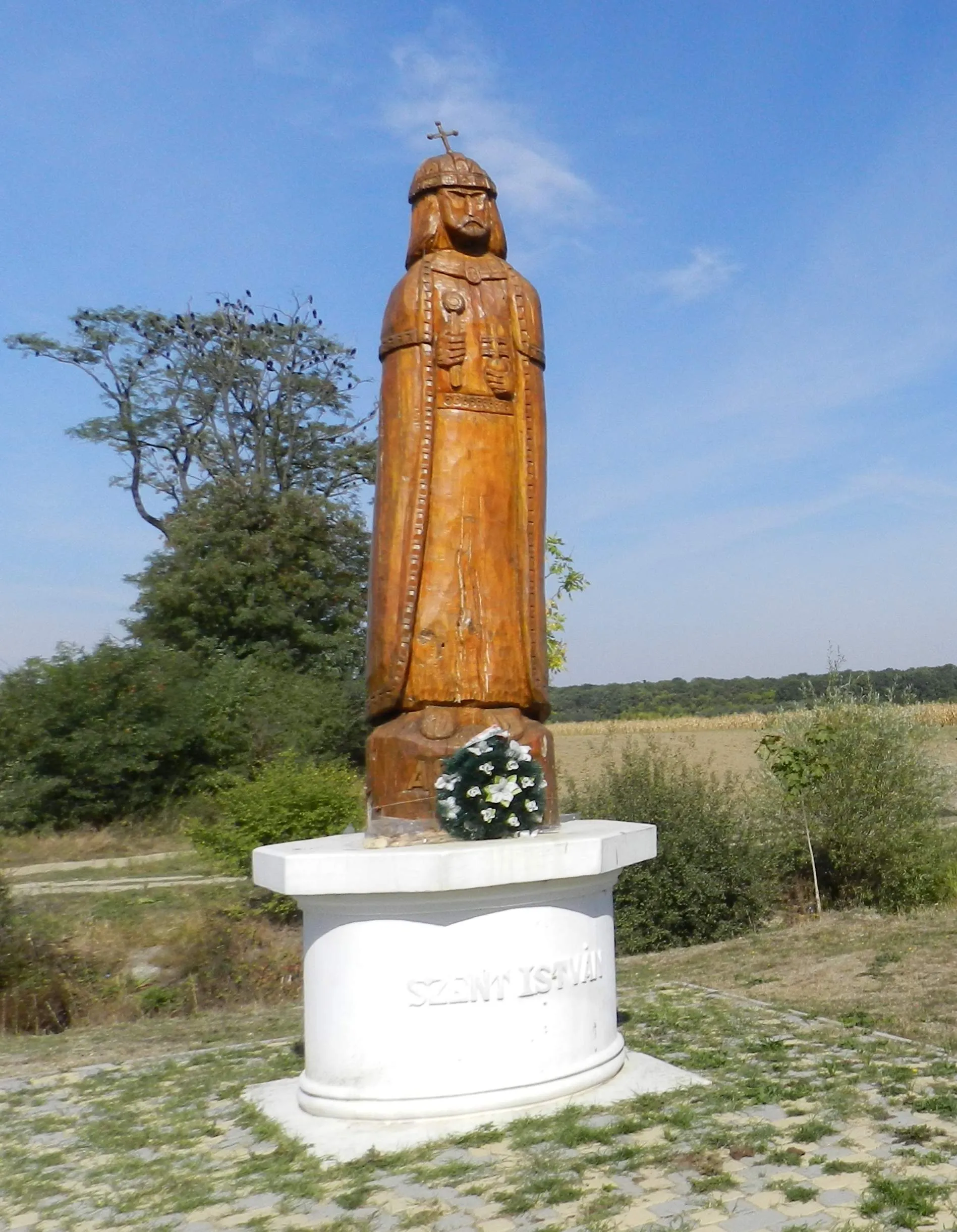 Photo showing: Скульптура Святого Іштвана, 2006 р., Астей