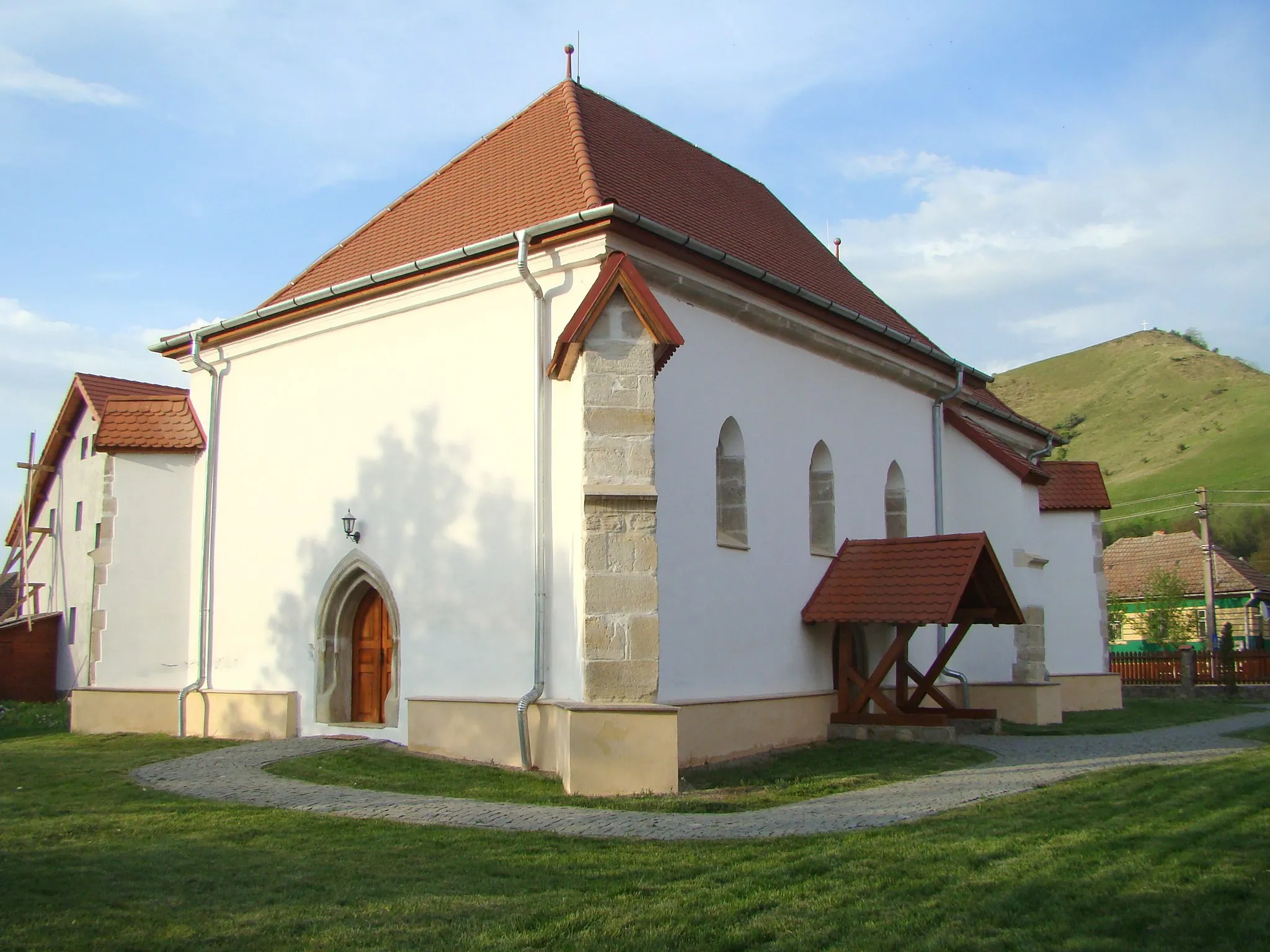 Photo showing: Biserica reformată,  sat Matei; comuna Matei