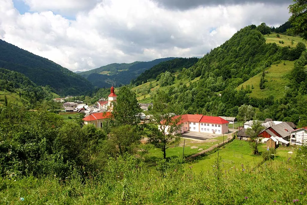 Photo showing: Romuli - View from the Station to the south